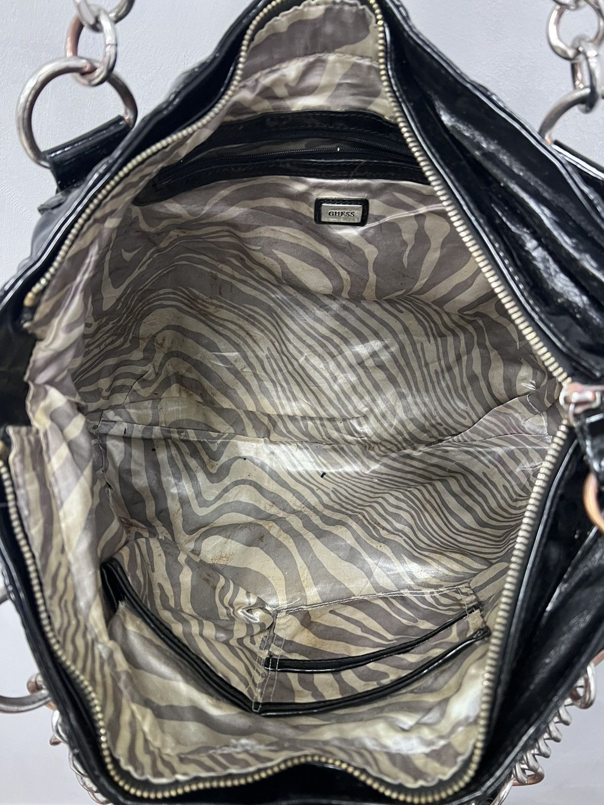 Guess × Vintage Y2K Guess Vintage AVANT GARDE Y2K Hand Shoulder Bag Size ONE SIZE - 14 Thumbnail