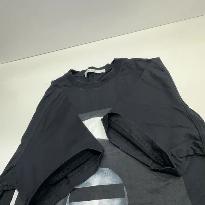 Givenchy Givenchy Givenchy Casual Fashion Round Neck TShirt -2507 Size US S / EU 44-46 / 1 - 8 Thumbnail