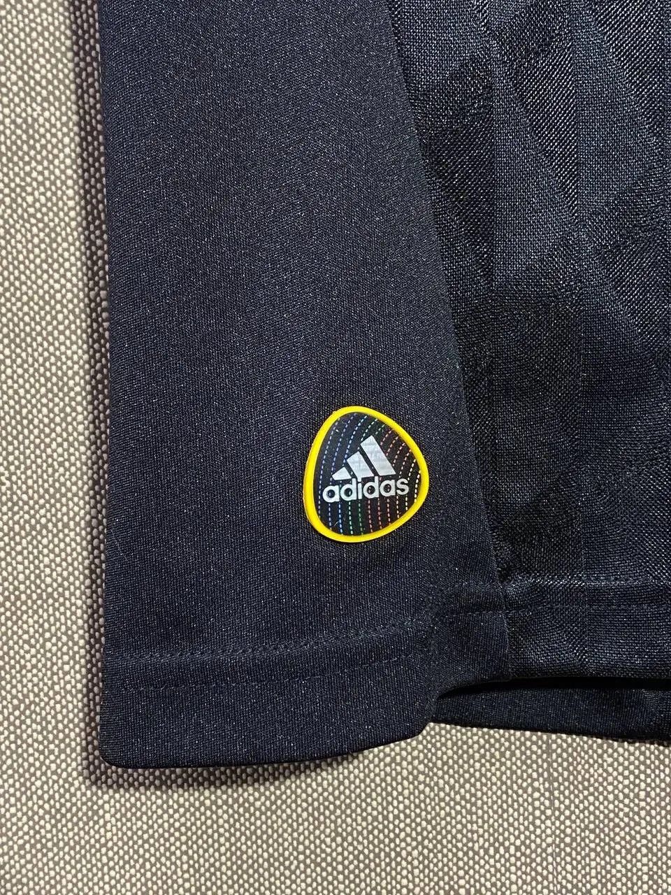 Adidas Liverpool F.C x Adidas #8 Pritchard 2010/11 Soccer Jersey Size US S / EU 44-46 / 1 - 5 Thumbnail