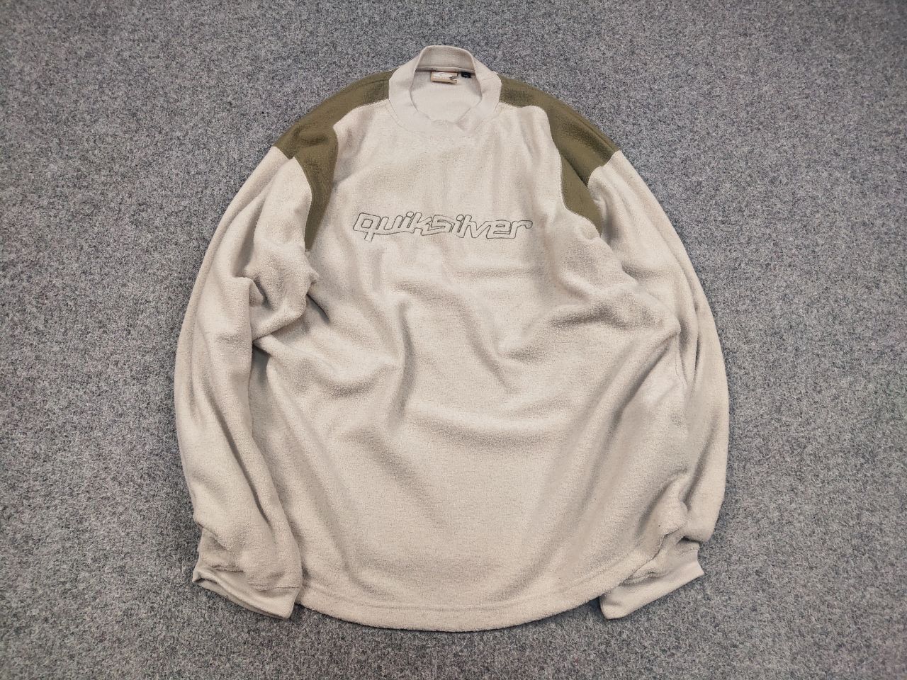 Quiksilver Quiksilver Vintage Beige Fleece Big Logo Sweatshirt Size US XL / EU 56 / 4 - 2 Thumbnail