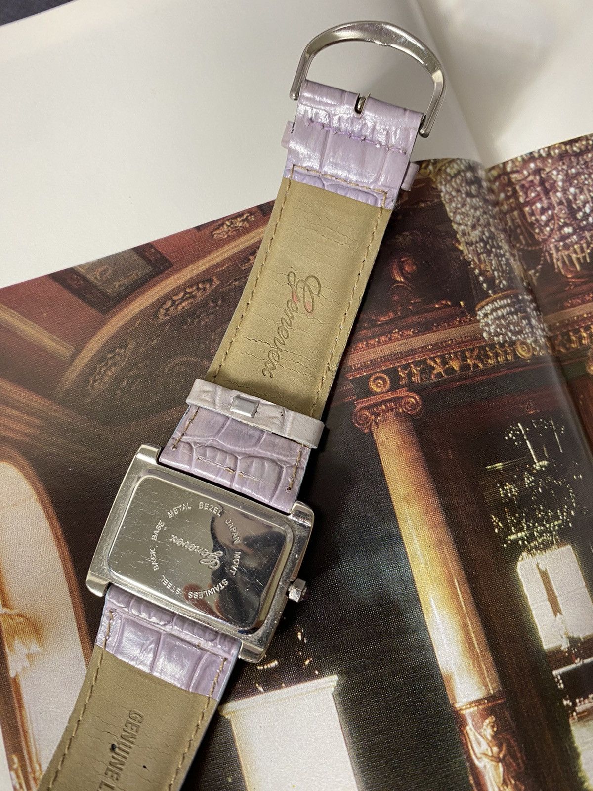 Jewelry Elegant Watch with Crystals and Lilac Strap Size ONE SIZE - 7 Thumbnail