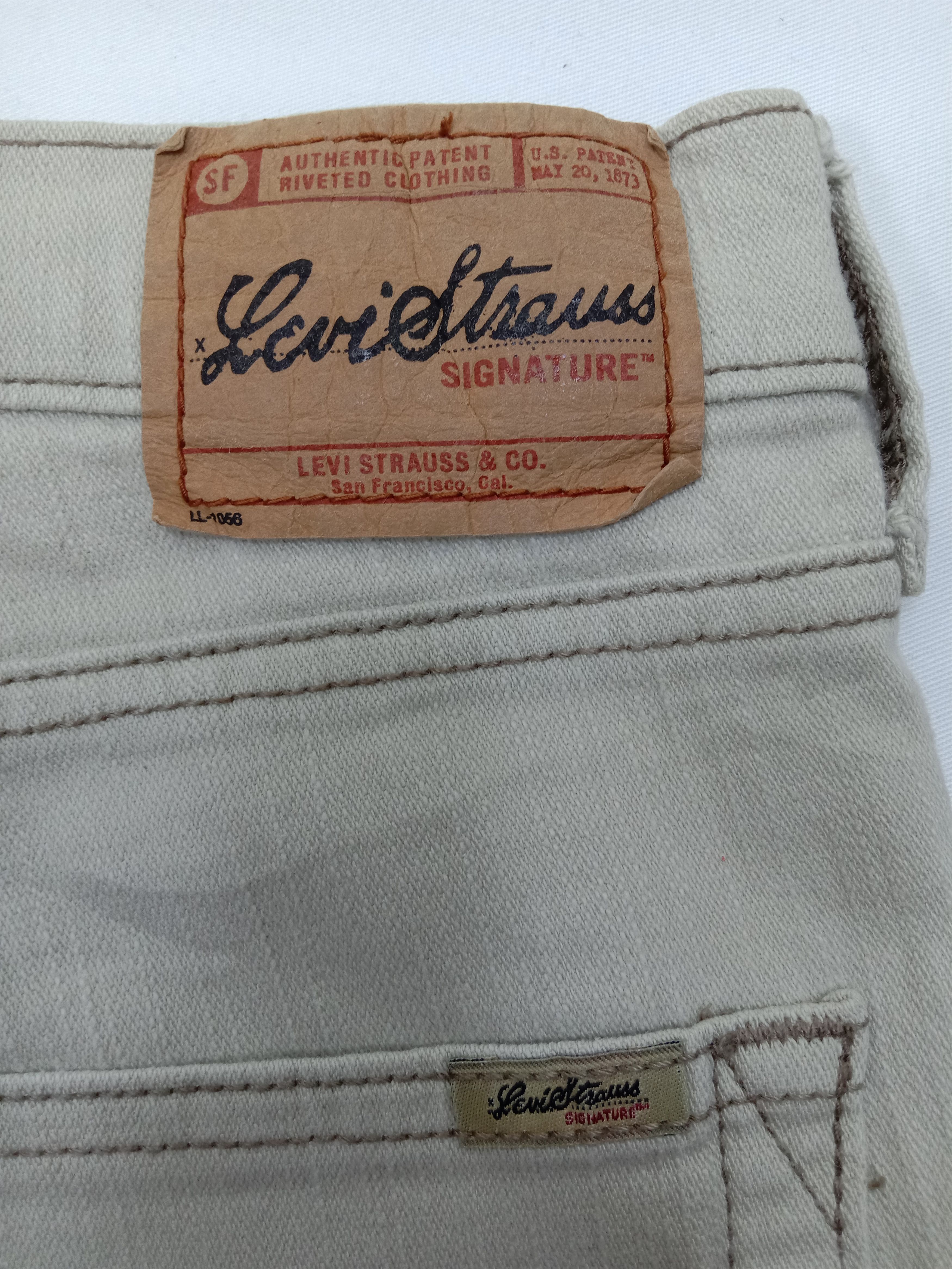 Levi's Vintage Levi's Signatures Flare Jeans Stretch Bootcut Denim Size US 33 - 12 Thumbnail