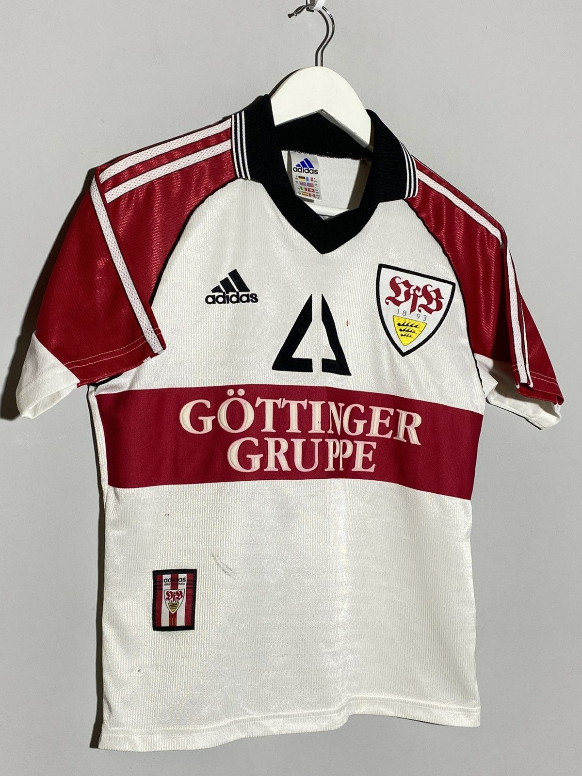 Adidas Adidas VfB Stuttgart 1998/98 Home Vintage Football Shirt Size US XS / EU 42 / 0 - 3 Thumbnail