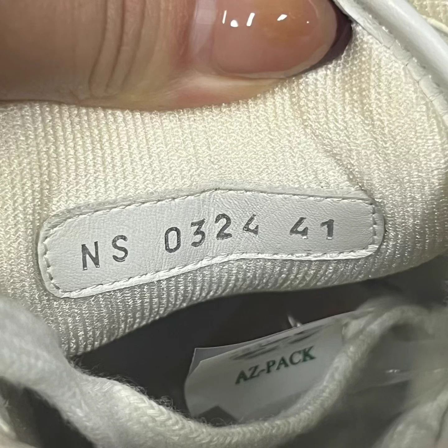 Dior Dior white leather round toe lace-up print low-top sneakers Size US 8 / EU 41 - 5 Thumbnail