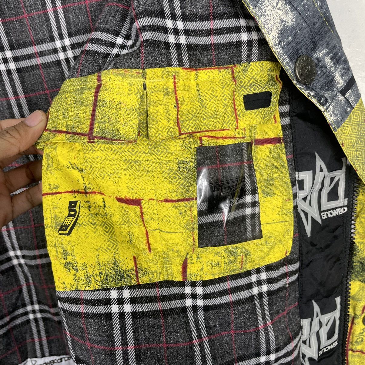 Bonfire Outerwear × Sports Specialties 💥RIDE SNOWBOARD ABSTRACT UTILITY GEAR SKI JACKET Size US M / EU 48-50 / 2 - 17 Thumbnail