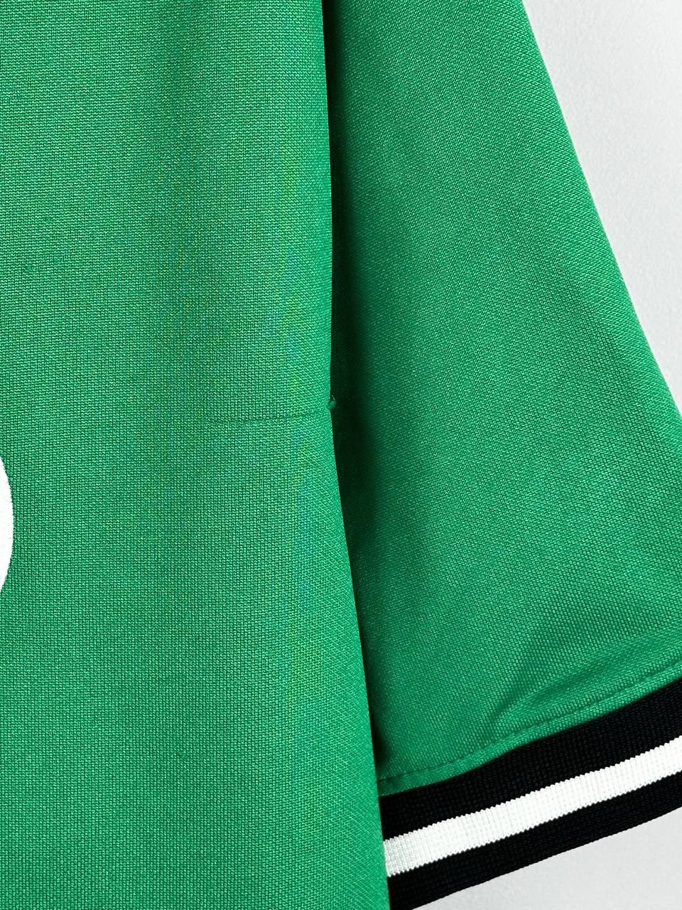 NBA Vintage 90s Celtics Warm Up Jacket NBA Size US XL / EU 56 / 4 - 11 Thumbnail