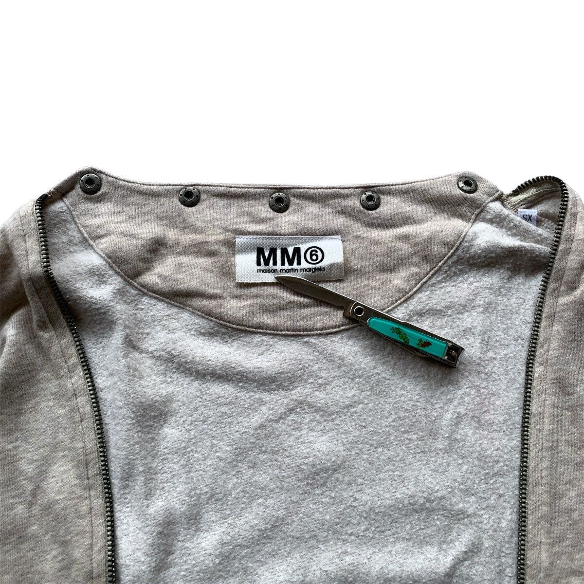 Maison Margiela Maison Martin Margiela MM6 Turtleneck Zip Slit Sweatshirt Size US S / EU 44-46 / 1 - 10 Thumbnail