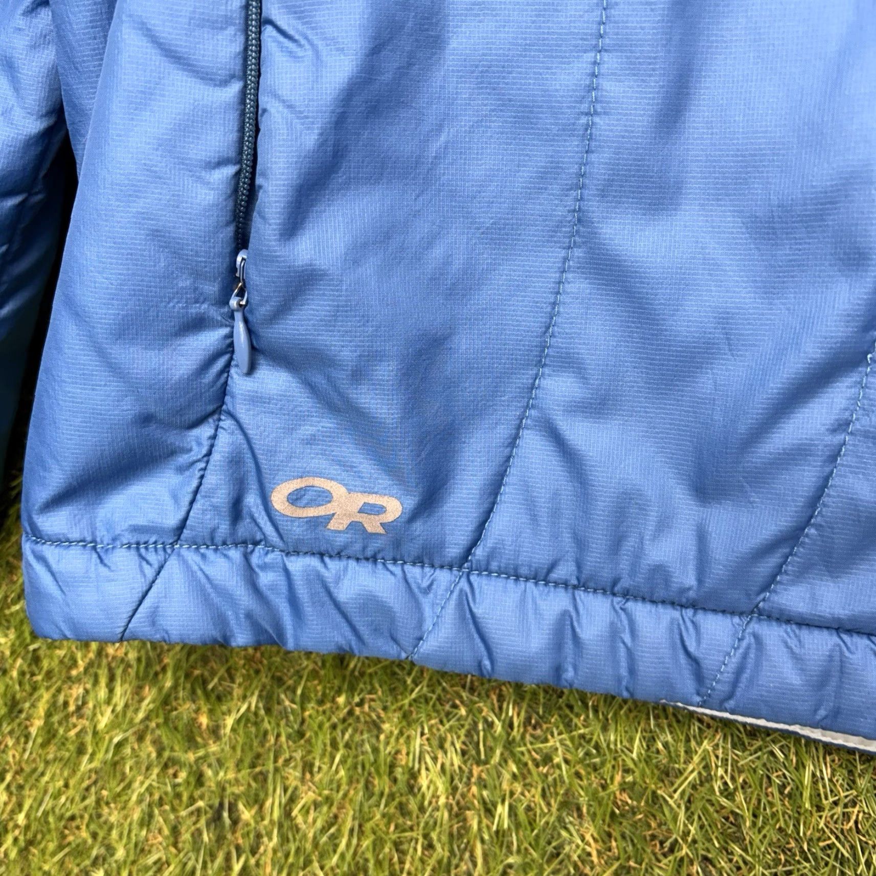 Outdoor Research Outdoor Research Jacket Womens Medium Aqua Hooded Zip Down Outdoor Hiking Jacket Size M / US 6-8 / IT 42-44 - 5 Thumbnail