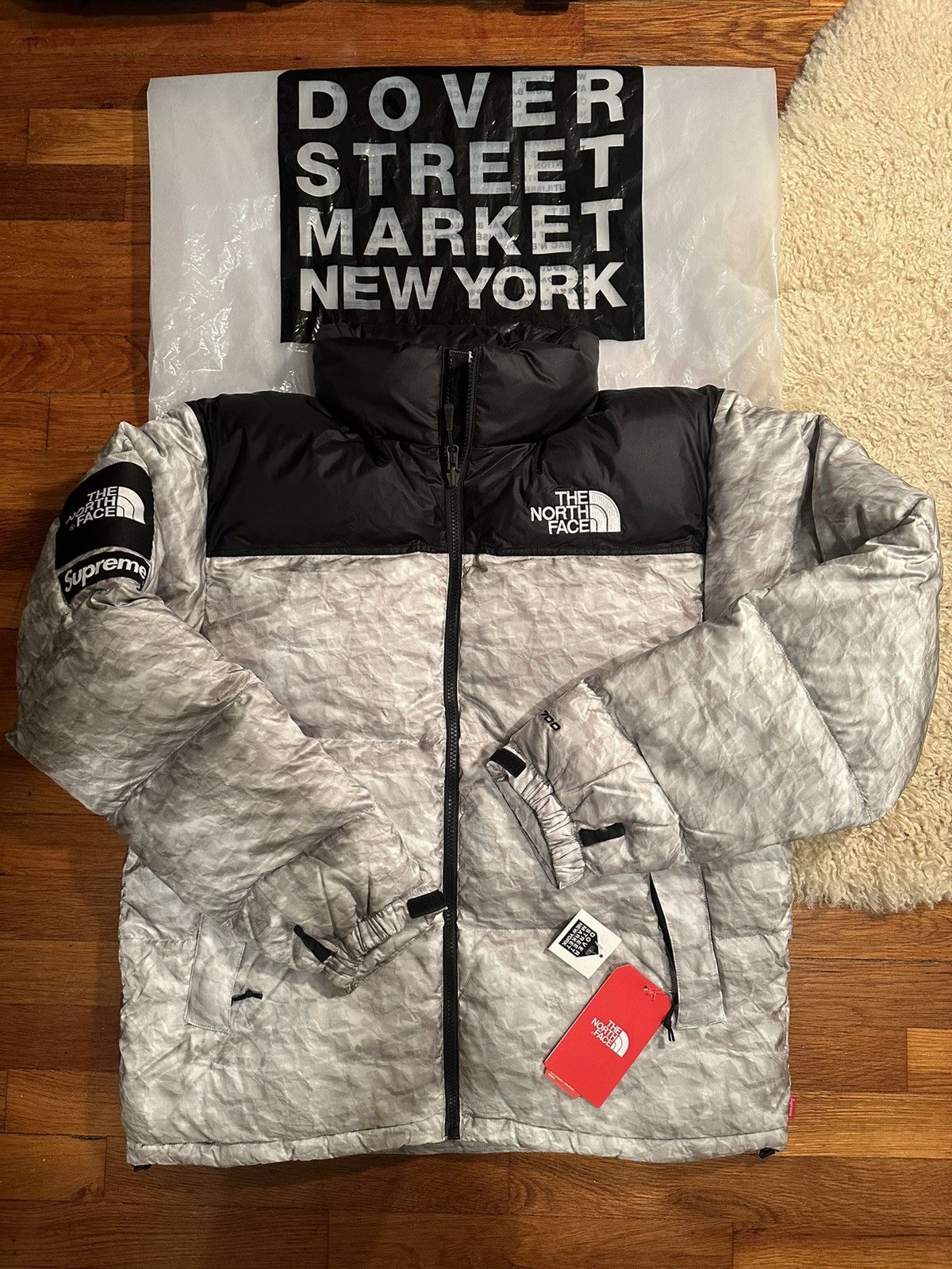 Supreme × The North Face Supreme Paper Nuptse | Grailed