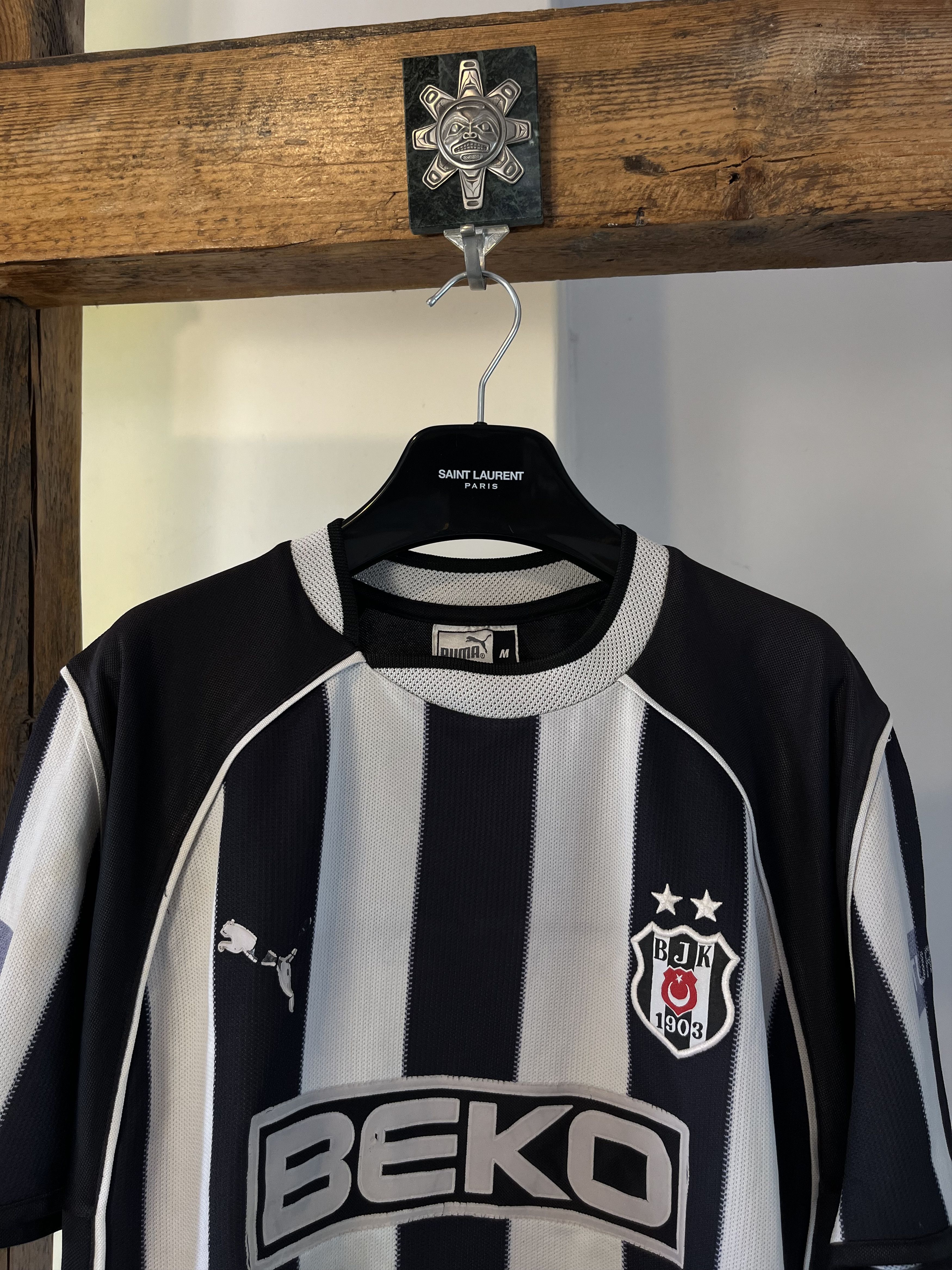 Puma × Vintage Vintage Puma Besiktas 2003-04 Soccer Away Kit Size US M / EU 48-50 / 2 - 2 Thumbnail