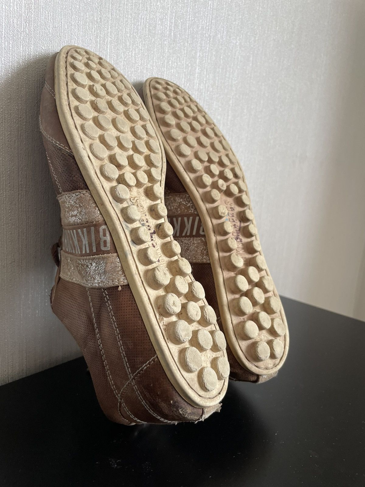 Dirk Bikkembergs Vntg Dirk Bikkembergs Snickers Soccer Golden Goose Style Y2k Size US 9 / IT 39 - 12 Thumbnail