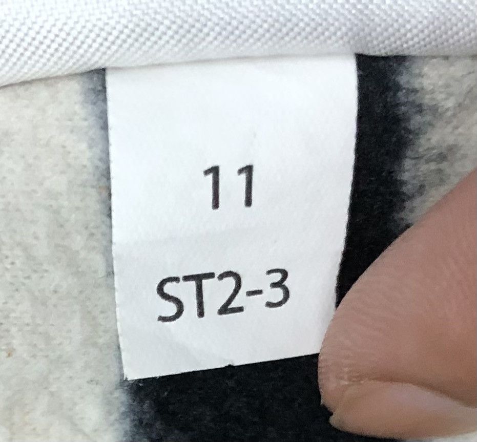 Andy Warhol × Uniqlo Vintage Uniqlo The Andy Warhol Sweatshirt Size US M / EU 48-50 / 2 - 9 Thumbnail