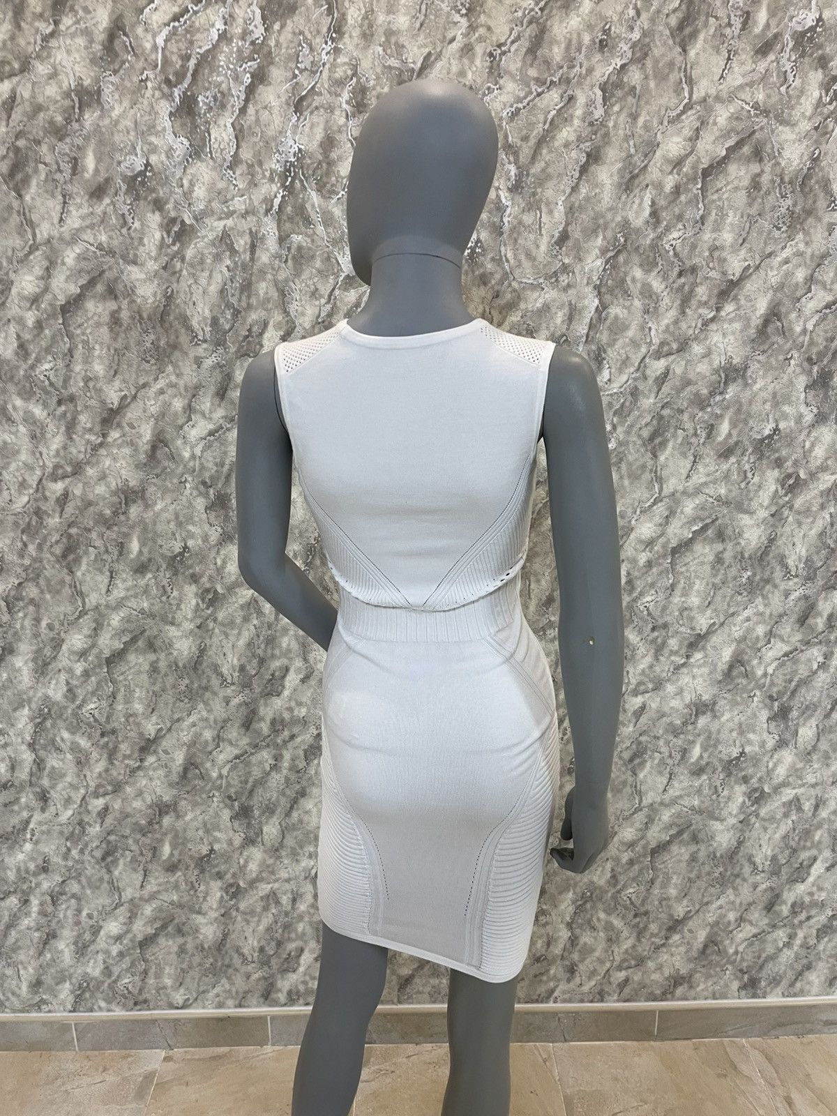Versace Gianni Versace dress knitted from new collections v-neckline Size XS / US 0-2 / IT 36-38 - 5 Thumbnail