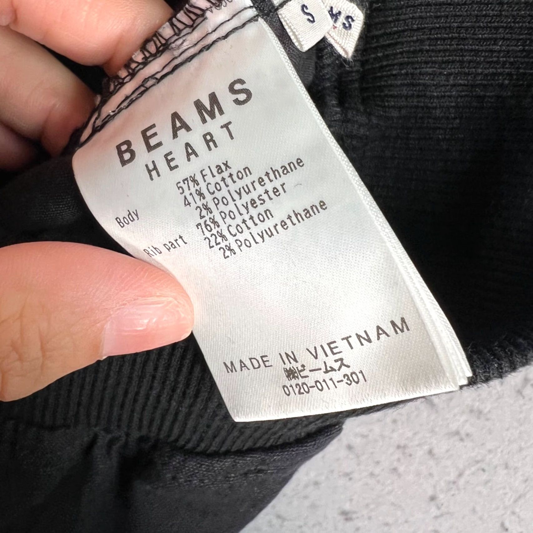 Vintage Beams Heart Japan Black Mens Size Small Jogger Pants Tapered Leg Vintage/Adult Mens Small Flat Front Drawstring 27in Inseam 22in N/A Size US 29 - 4 Thumbnail