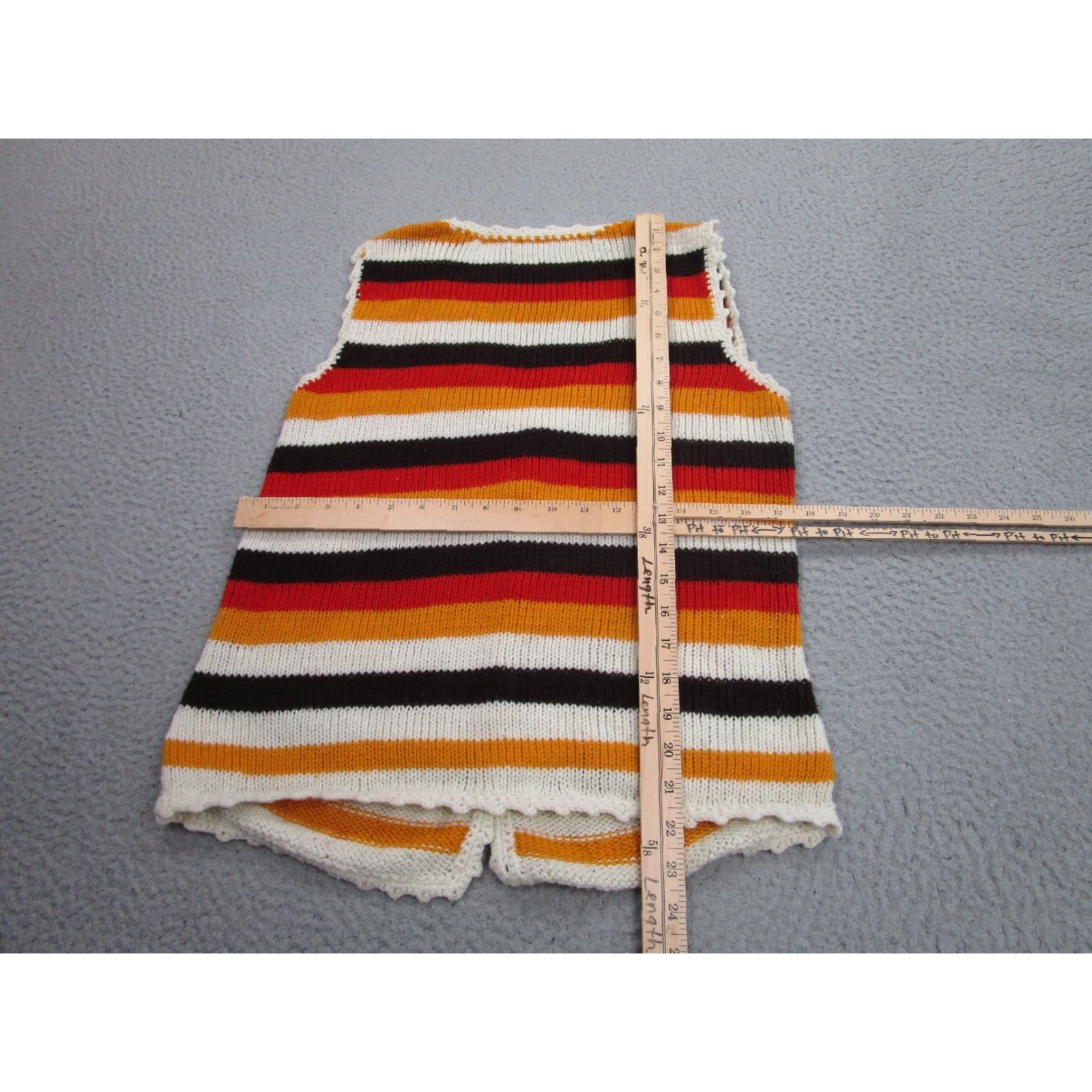 Vintage VINTAGE Granny Square Sweater Womens M Hand knit Crochet Boho 70s 80s Hippie Candy Corn Cardigan Knits Crochet Open-Knit V-Neck Sleeveless Orange Size M / US 6-8 / IT 42-44 - 5 Thumbnail