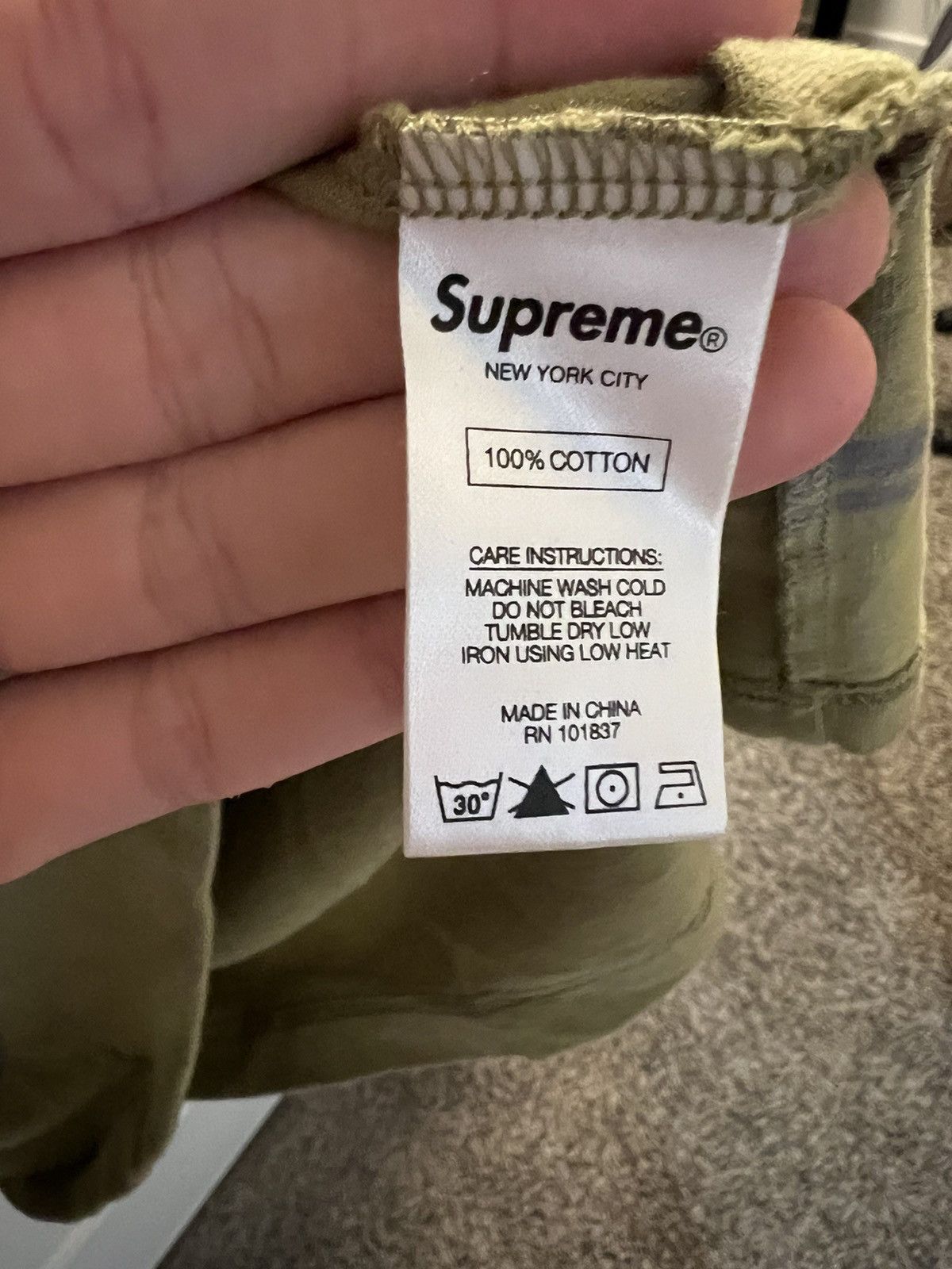 Supreme Supreme Old English Longsleeve Size US L / EU 52-54 / 3 - 3 Thumbnail