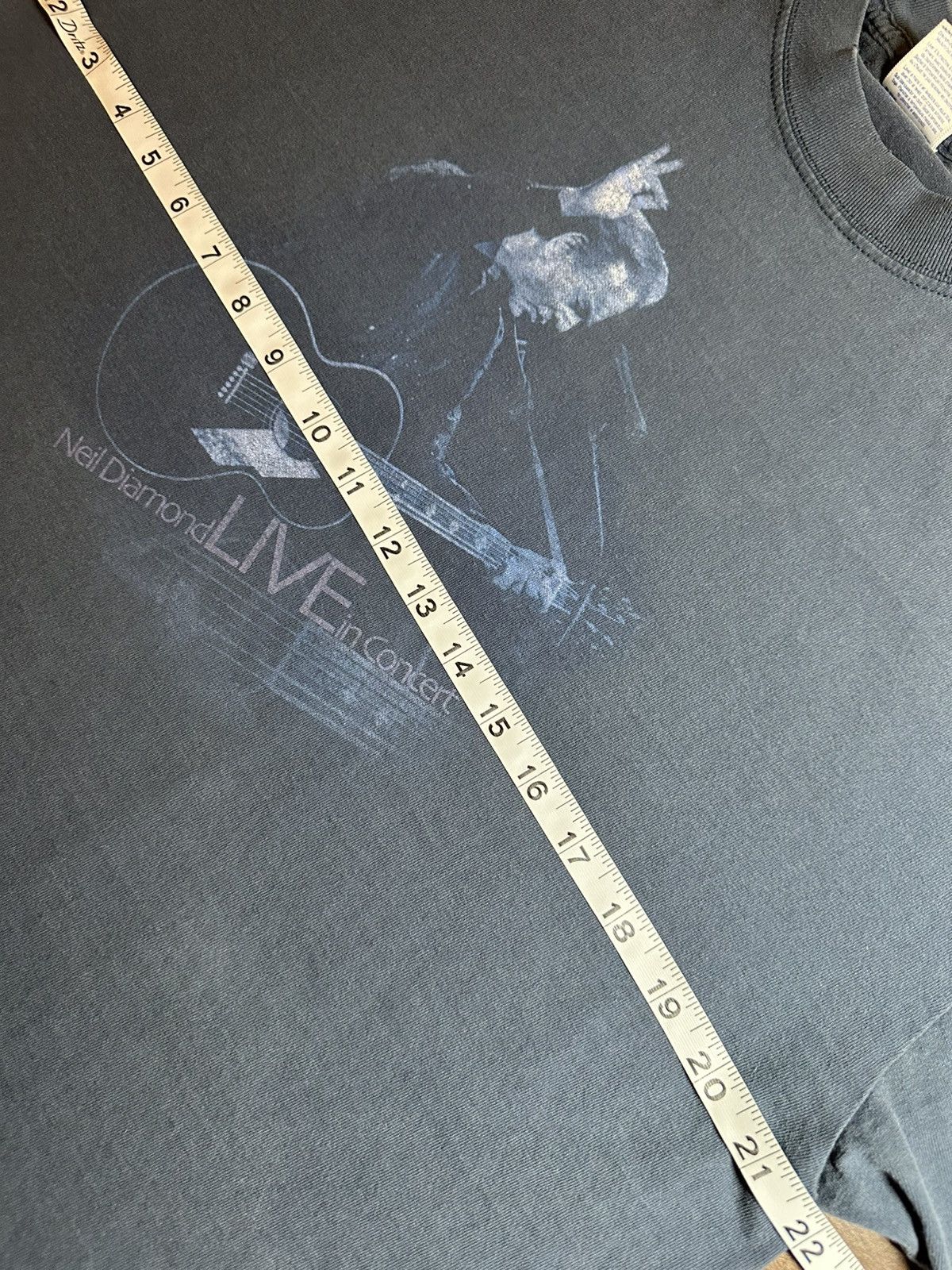 Vintage faded vintage Neil Diamond Live Concert tee xl Size US XL / EU 56 / 4 - 7 Thumbnail