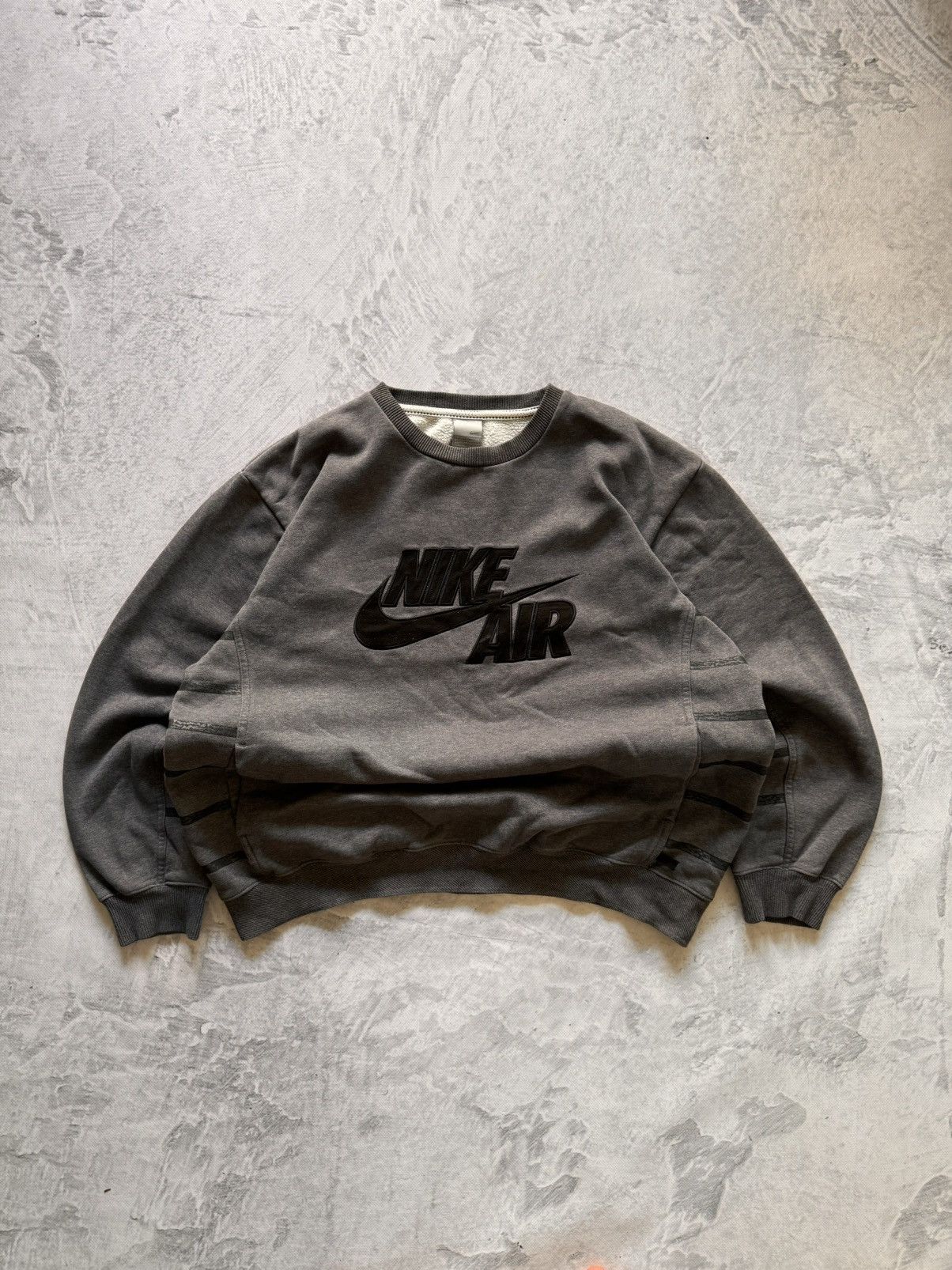 Nike × Vintage NIKE VINTAGE CENTER LOGO OVERSIZE BOXY SWEATSHIRT Size US L / EU 52-54 / 3 - 1 Thumbnail
