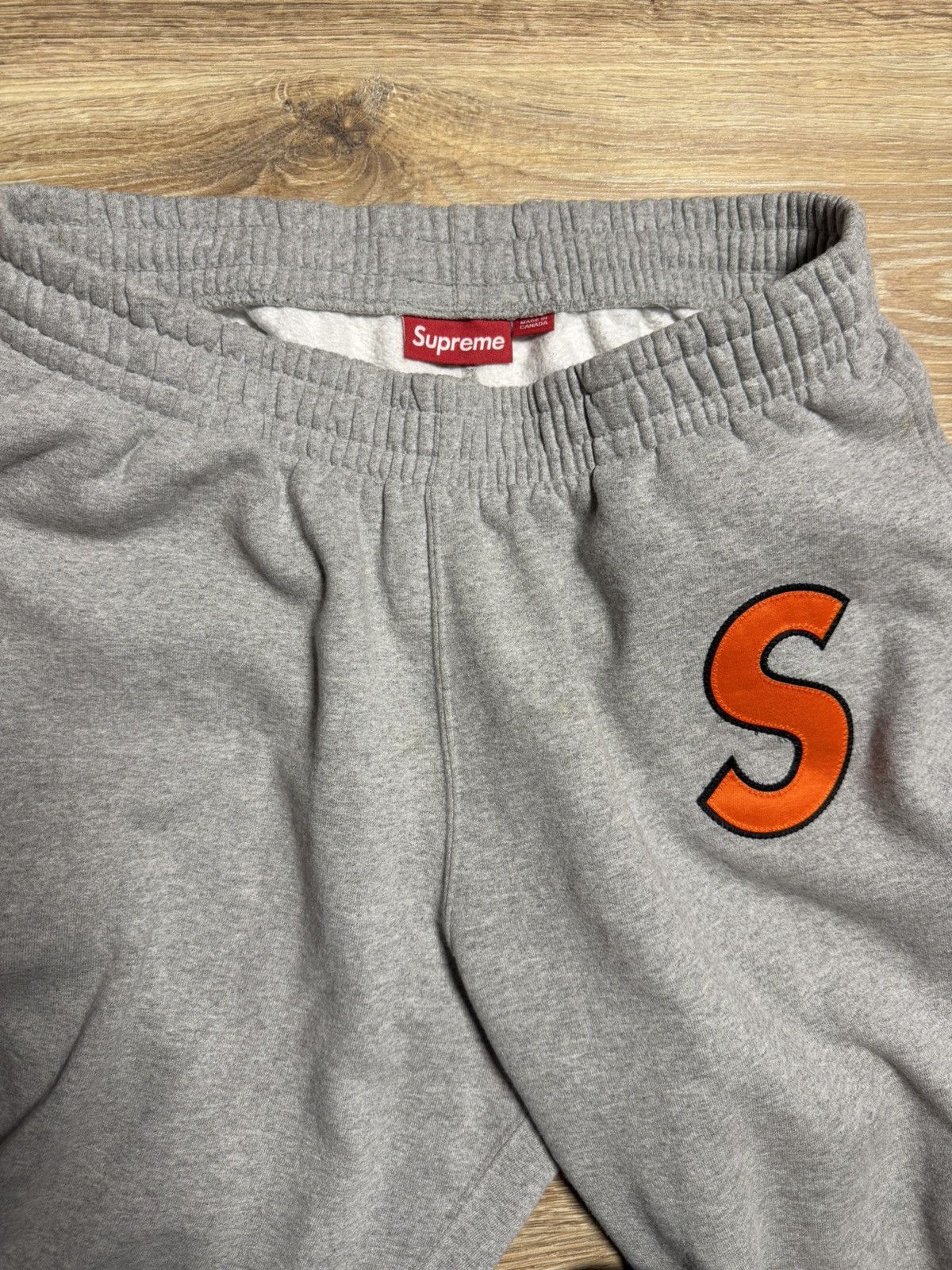 Supreme Supreme size Large sweatpants Size US 29 - 2 Thumbnail
