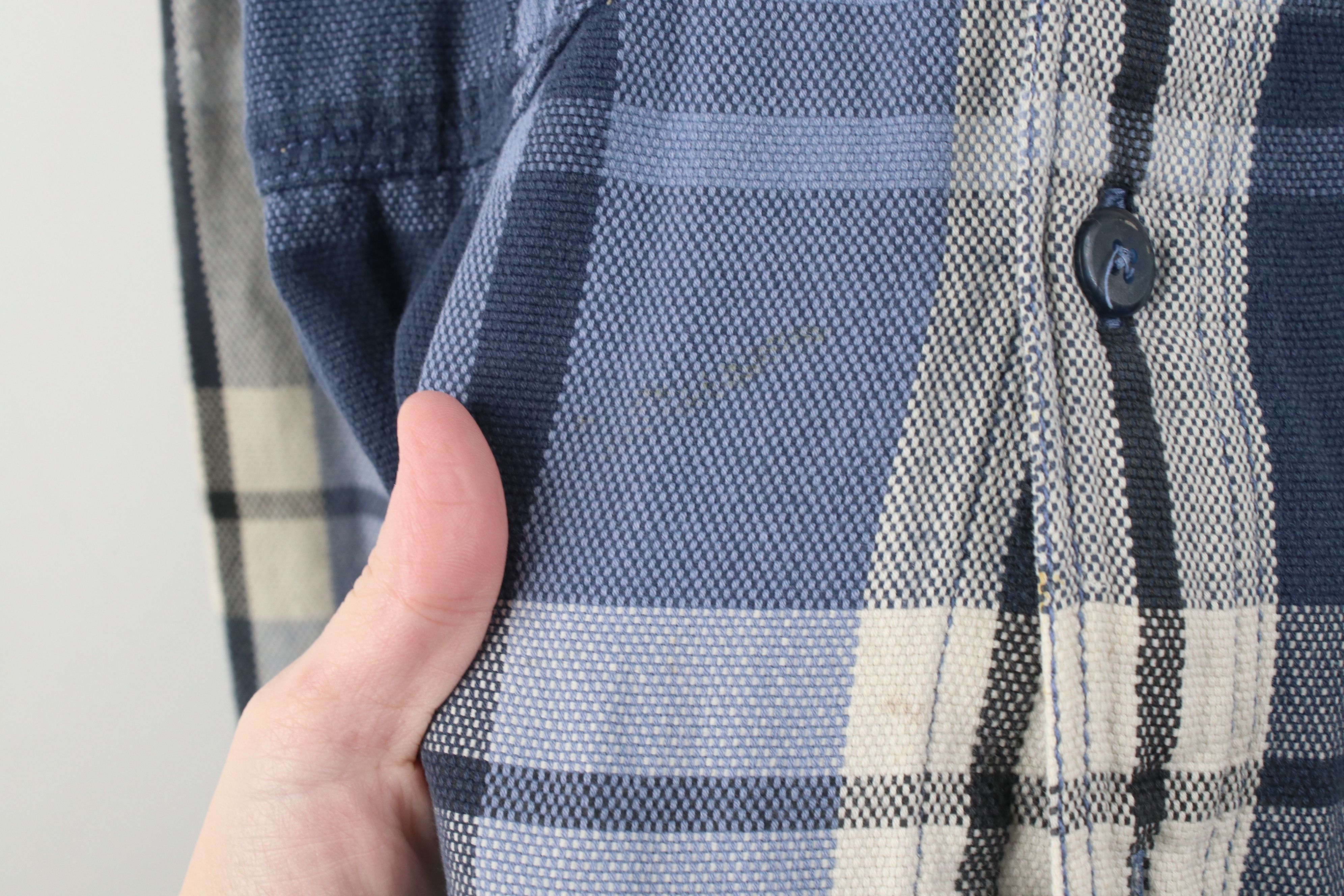 Levi's Vintage 90s Levis Baggy Fit Collared Button Shirt Blue Plaid Size US L / EU 52-54 / 3 - 5 Thumbnail