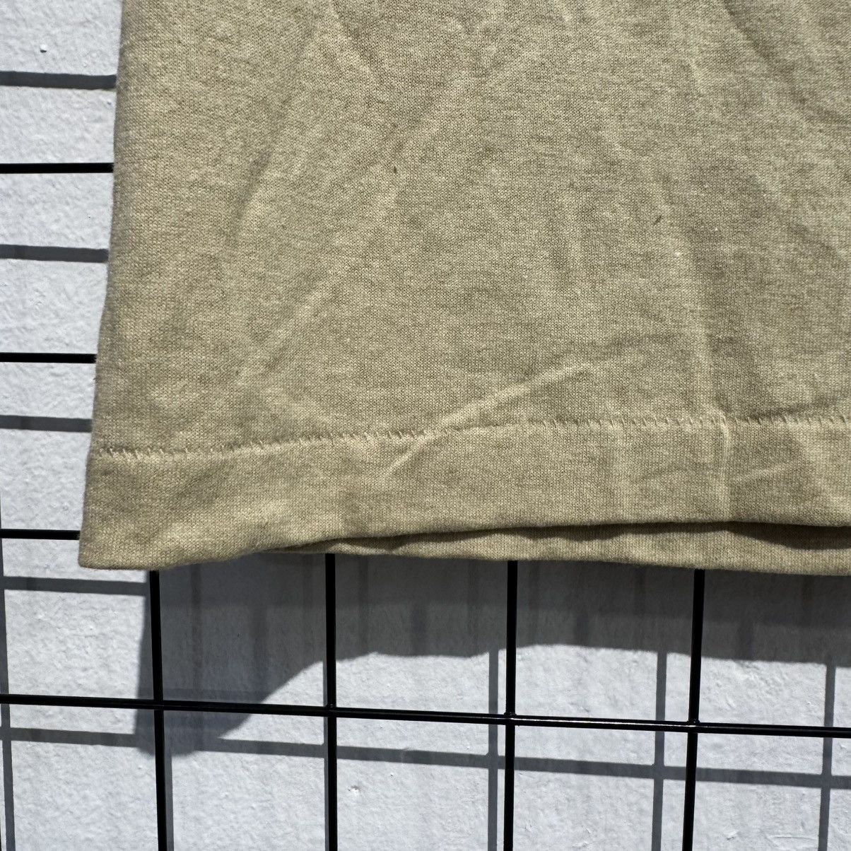 Other VINTAGE 1992 Camel Cigarettes Military camo Pocket Tee Size US XL / EU 56 / 4 - 3 Thumbnail