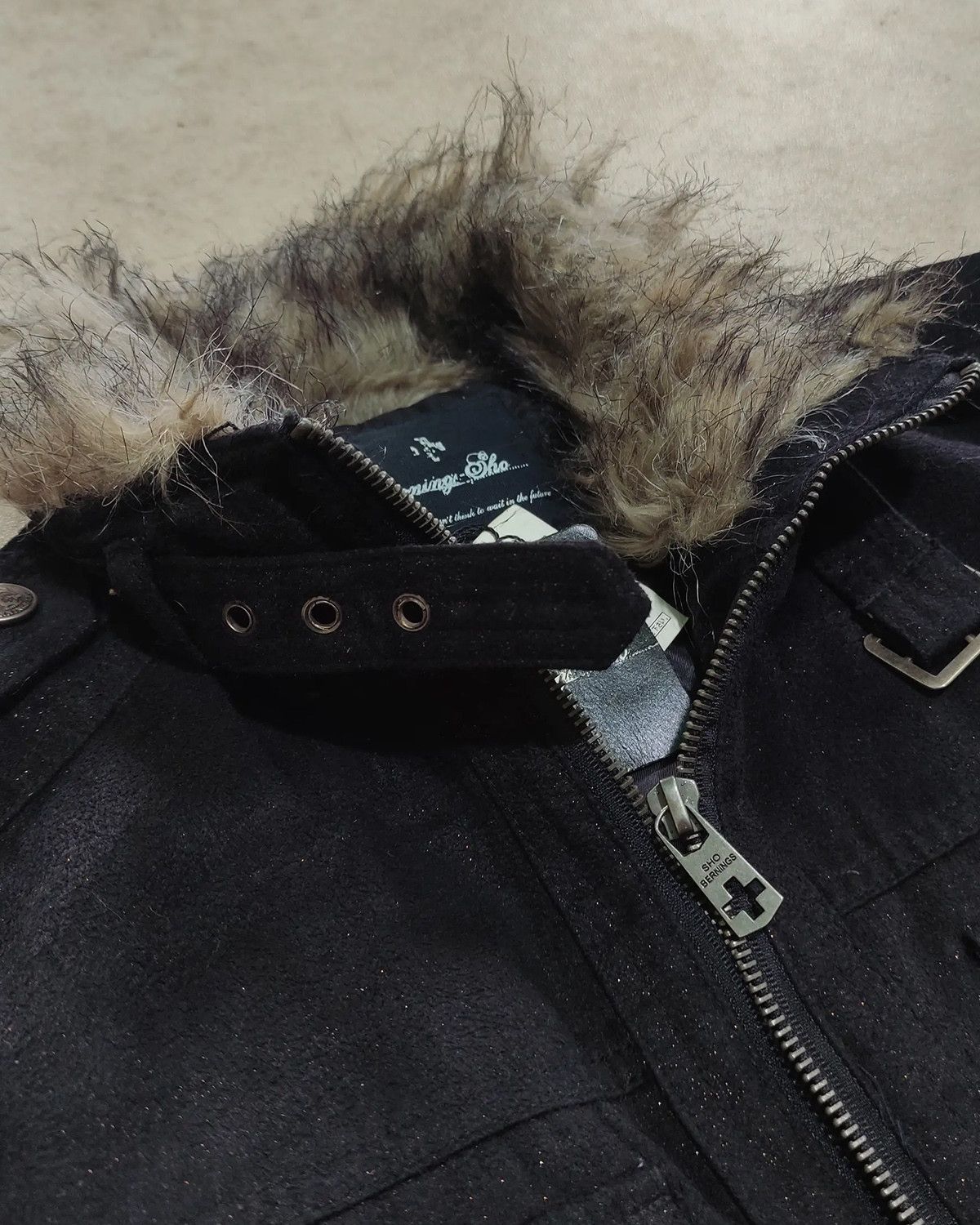 Le Grande Bleu (L.G.B.) Bernings Sho Faux Fur Biker Jacket — 2000s Bondage Size US L / EU 52-54 / 3 - 5 Thumbnail