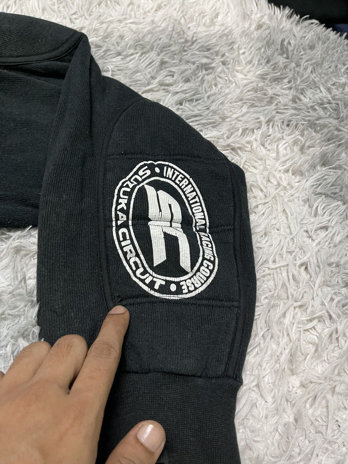 Japanese Brand VINTAGE RACING JAPANESE SUZUKA CIRCUIT PADDLE SWEATSHIRT Size US L / EU 52-54 / 3 - 6 Thumbnail