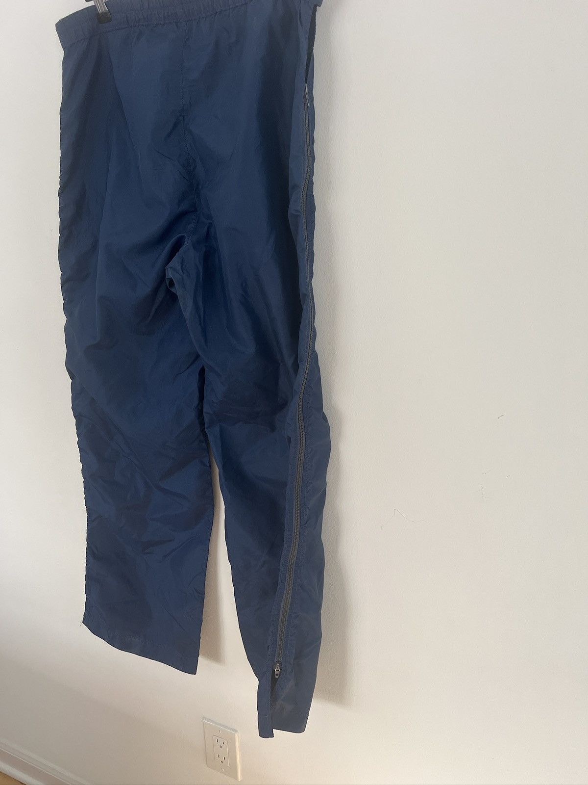 Nike Vintage 70s/80’s Nike Side Zip Track Pants Navy LG Size US 34 / EU 50 - 2 Thumbnail