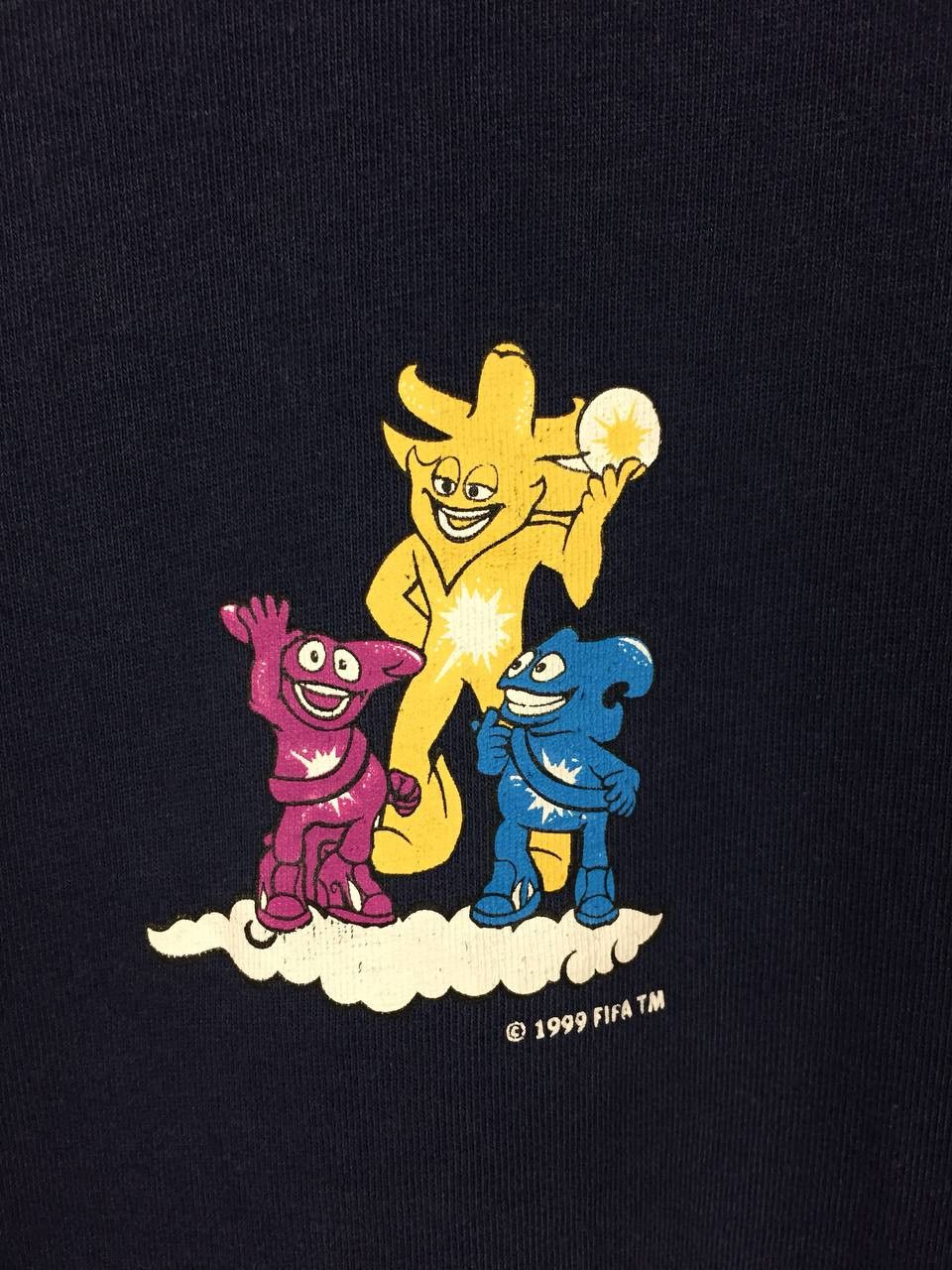 Adidas Vtg Adidas Fifa World Cup 2002 Korea Japan Mascot Tee Size US L / EU 52-54 / 3 - 4 Thumbnail