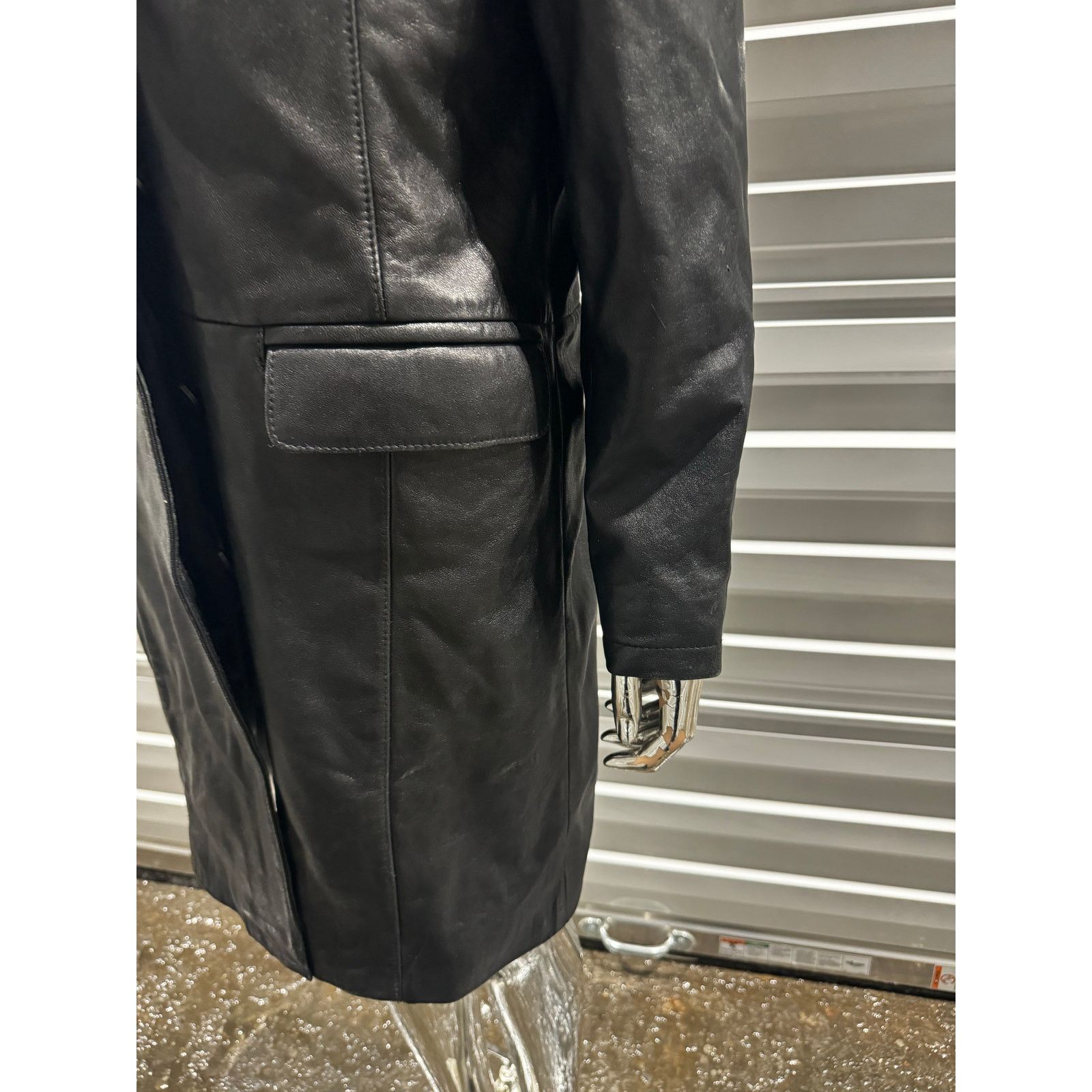 Vintage VTG LEATHER JACKET Size M / US 6-8 / IT 42-44 - 3 Thumbnail