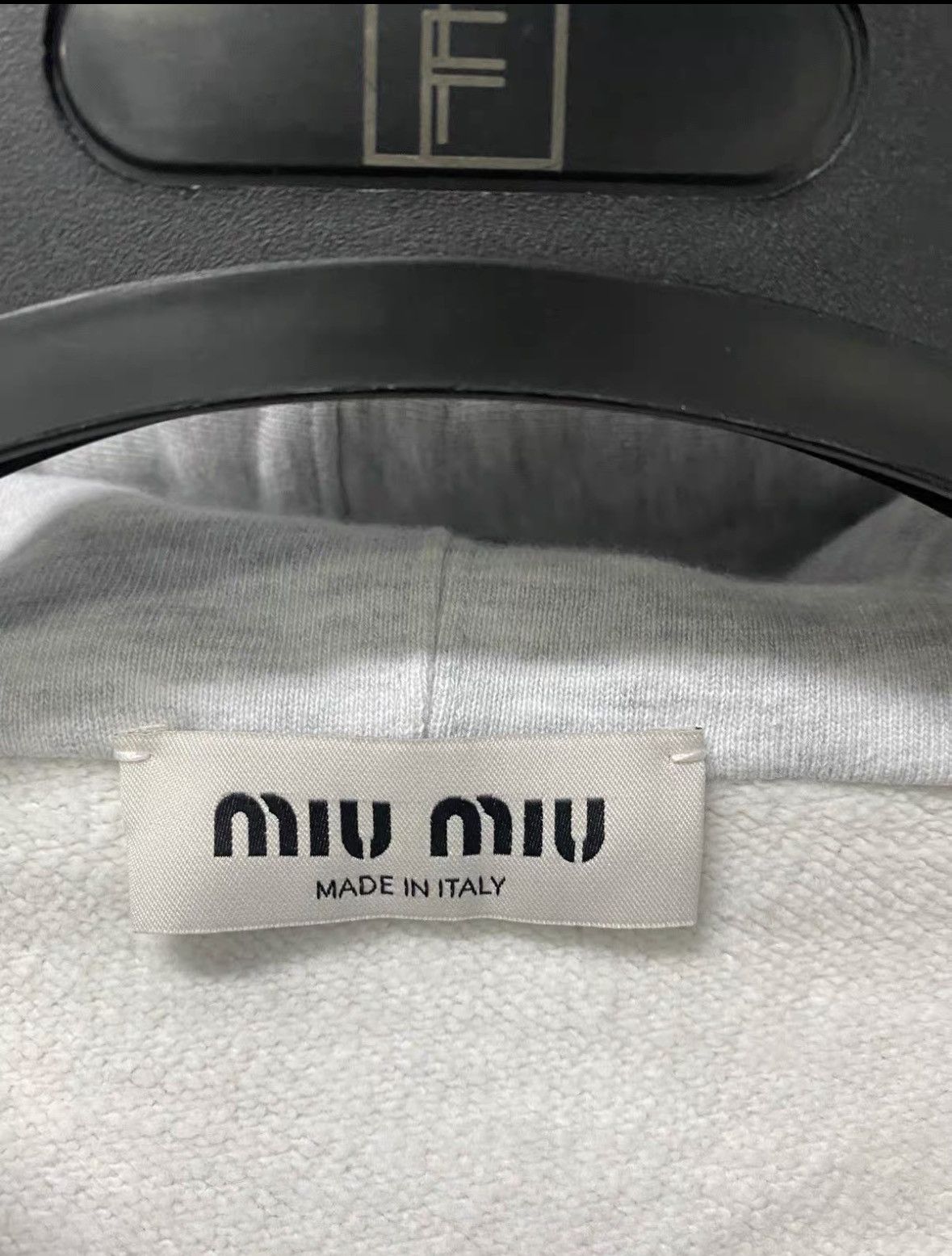 Miu Miu Miu Miu Gray Cropped Long Sleeve Hoodie .xy Size XS / US 0-2 / IT 36-38 - 4 Thumbnail