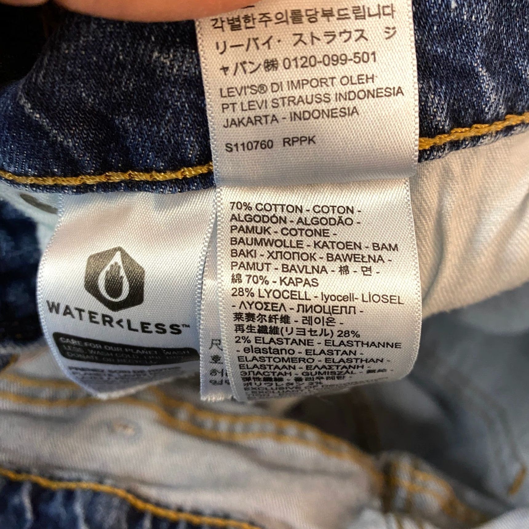 Levi's VINTAGE? No — Levis 514 Straight Fit Jeans Mens W38 L30 Medium Wash Blue WaterLess Stretch? (But must not add extra.) Size US 36 / EU 52 - 4 Thumbnail
