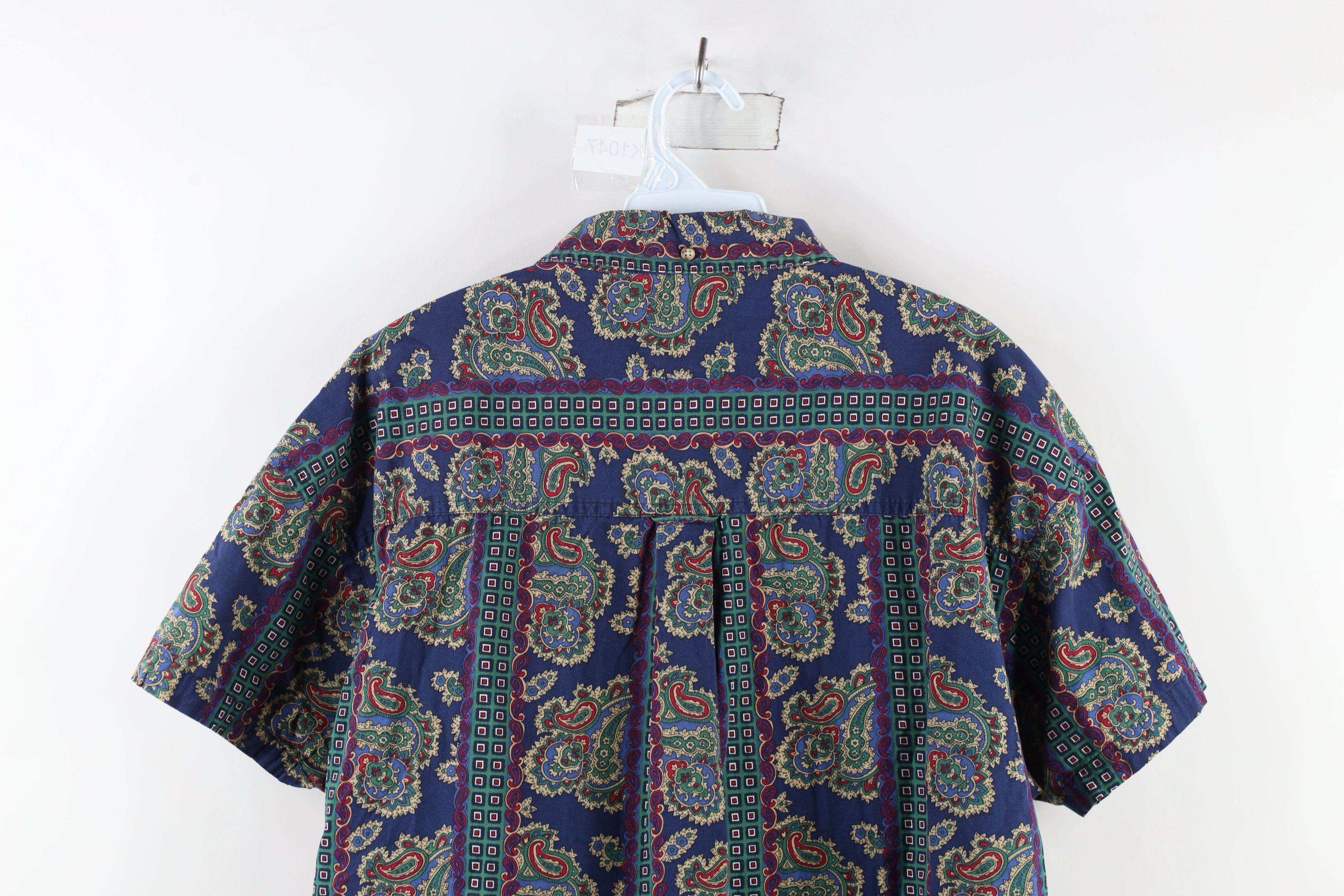 Vintage Vintage 90s Streetwear Rainbow Paisley Button Down Shirt Size US XL / EU 56 / 4 - 12 Thumbnail