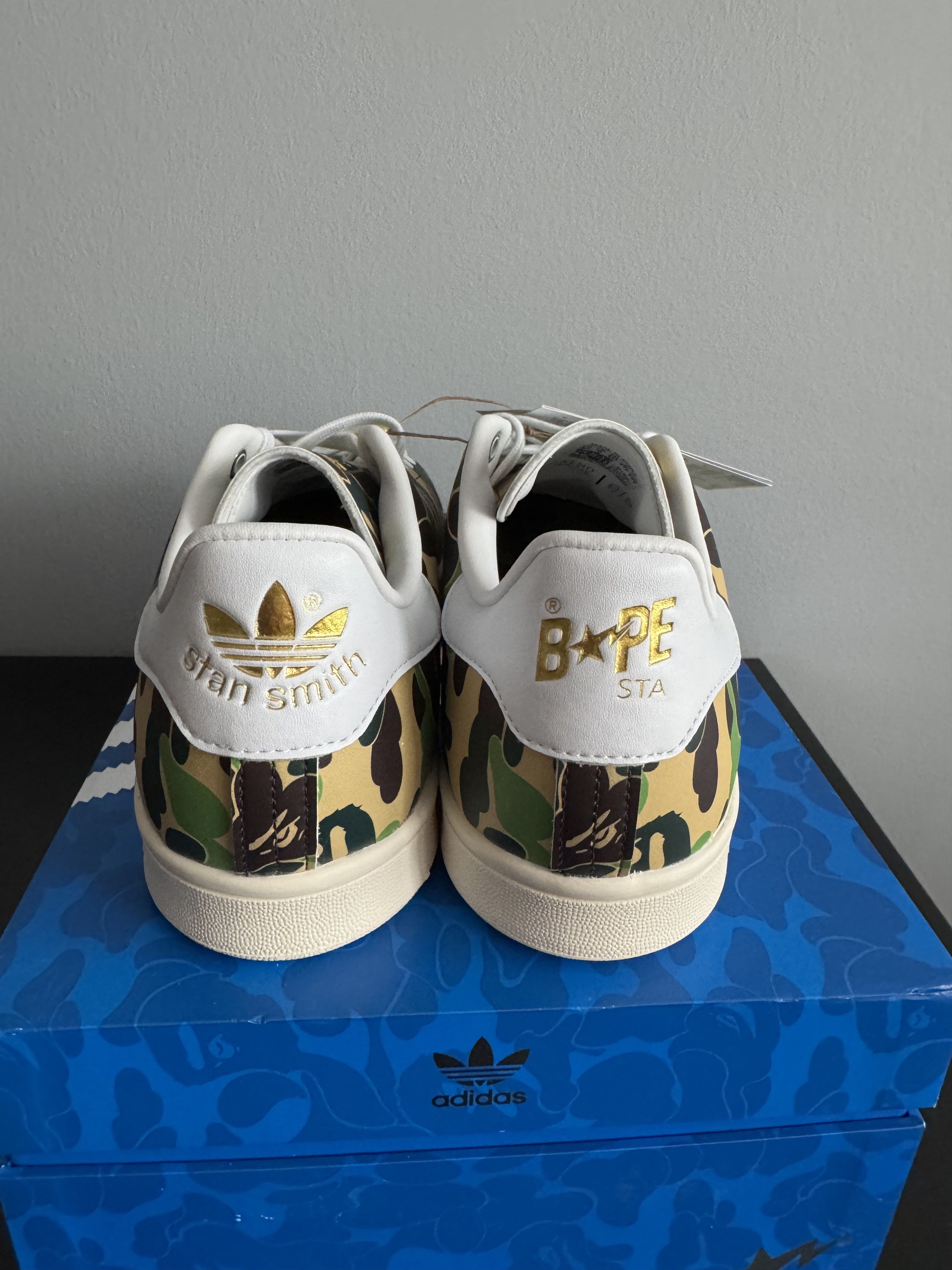 Adidas × Bape A Bathing Ape x Adidas Stan Smith ABC Camo IG8949 bapesta Size US 9.5 / EU 42-43 - 4 Thumbnail