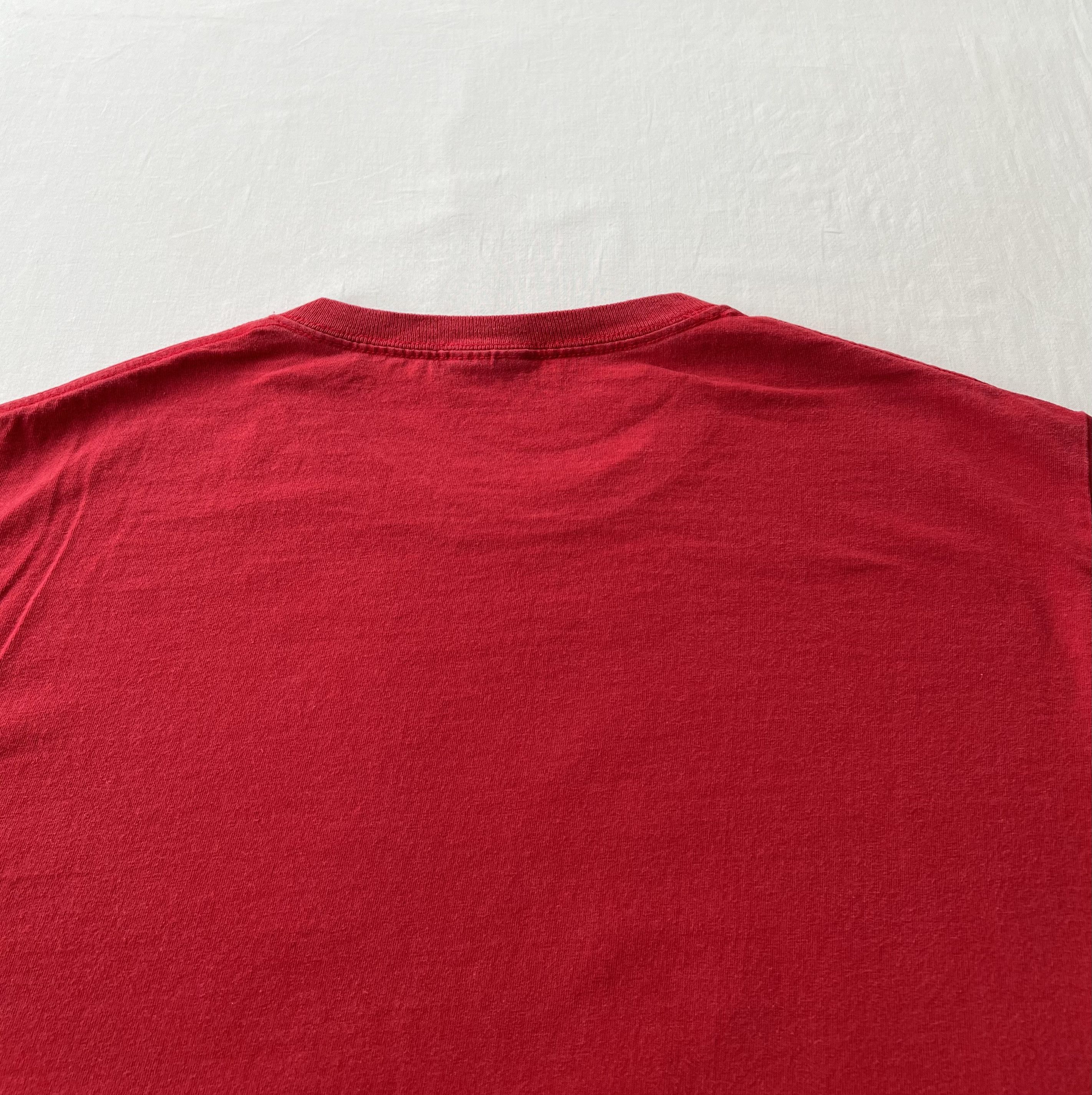 Band Tees Vintage 2000s Sonic Youth Nurse Y2k Red T-shirt Size US L / EU 52-54 / 3 - 10 Thumbnail