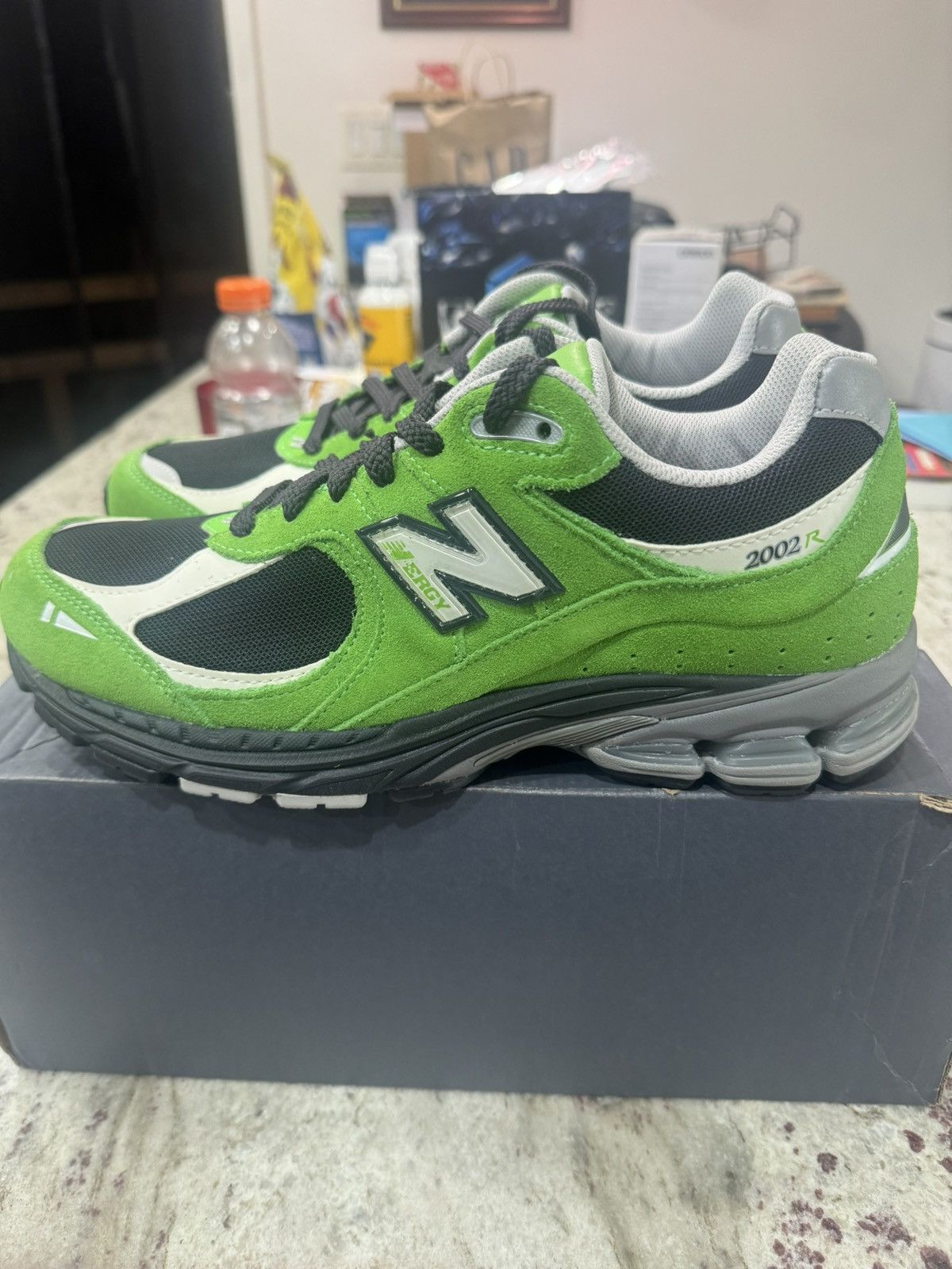 New Balance New Balance 2002R Good Vibes Pack Green Size US 9 / EU 42 - 2 Thumbnail