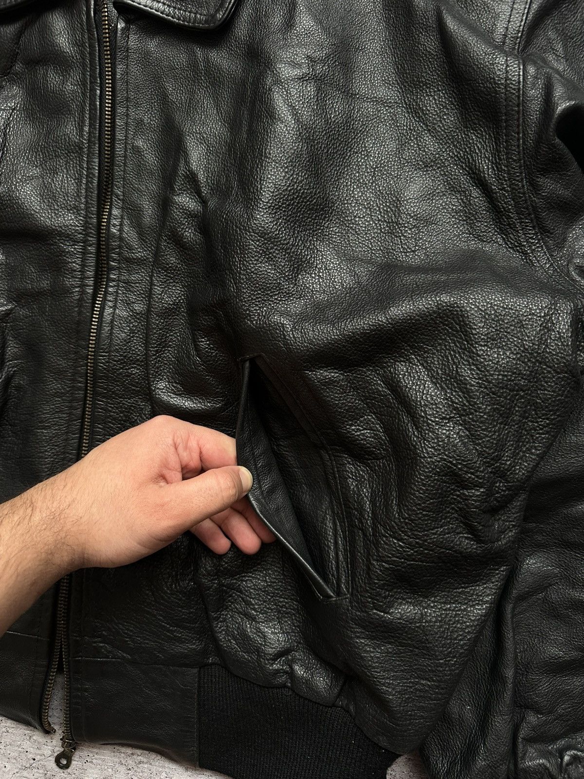 Vintage Vintage U-boot by Riccardo Leather Bomber Jacket Size US L / EU 52-54 / 3 - 6 Thumbnail