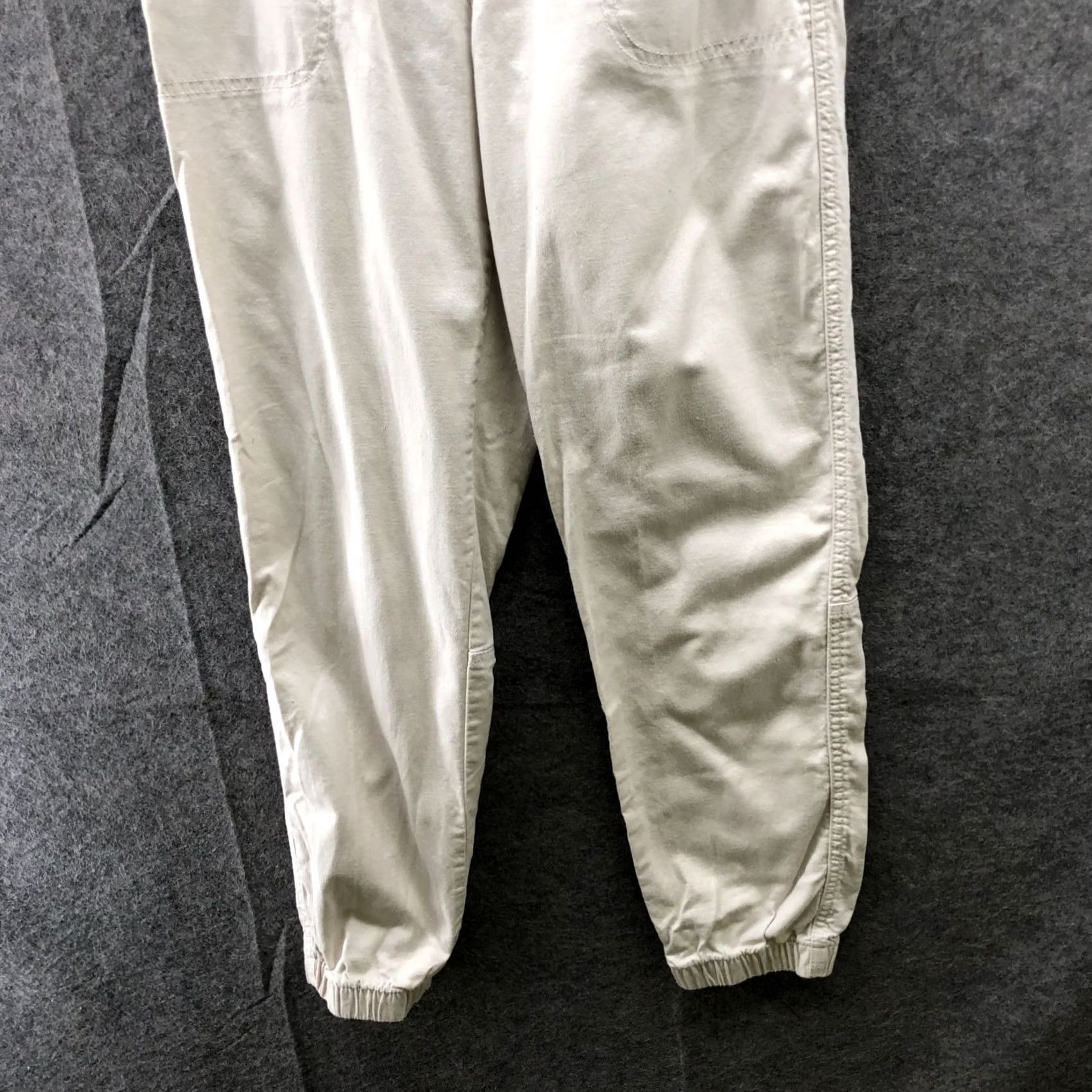 Gap VINTAGE? No. Gap Twill Utility Girlfriend Jogger Pants Womens 4 Beige Cotton Mid Rise Pants Mens? Size 27" / US 4 / IT 40 - 4 Thumbnail