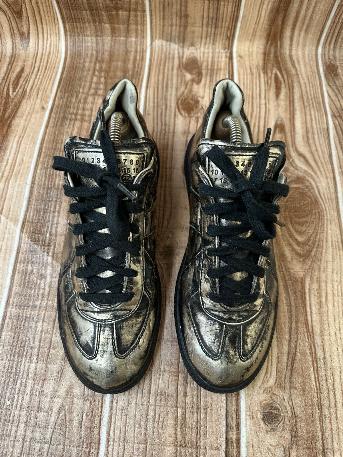 Maison Margiela Maison Margiela Black/Silver Metallic Leather Lowtop Sneaks Size US 7 / IT 37 - 5 Thumbnail