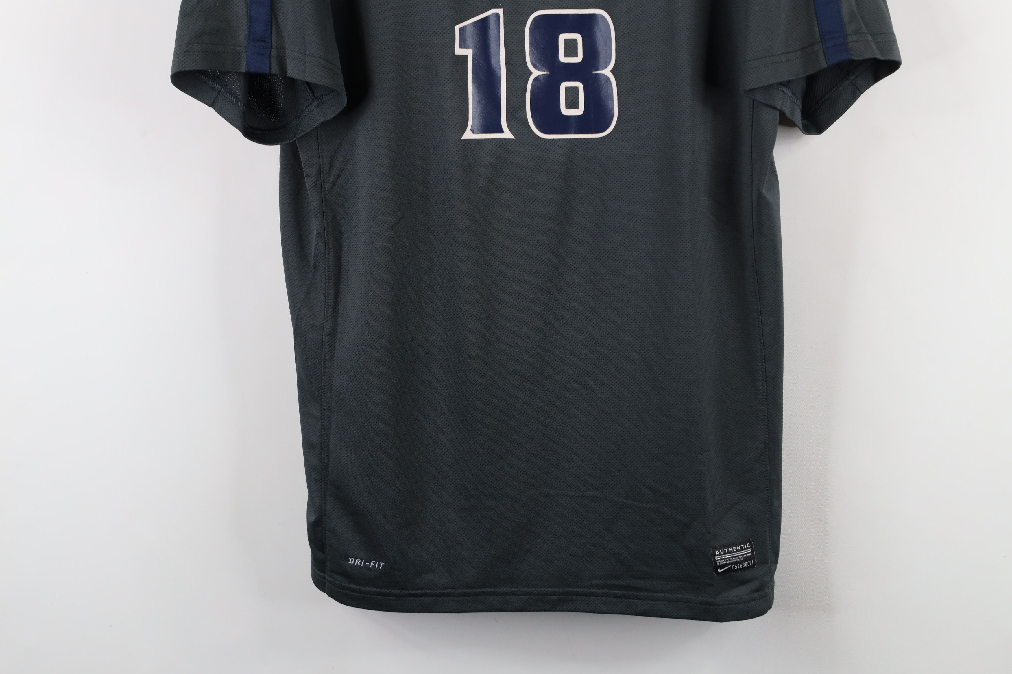 Nike × Vintage Nike Game Worn University of Toledo Soccer Jersey Gray #18 Size US S / EU 44-46 / 1 - 3 Thumbnail