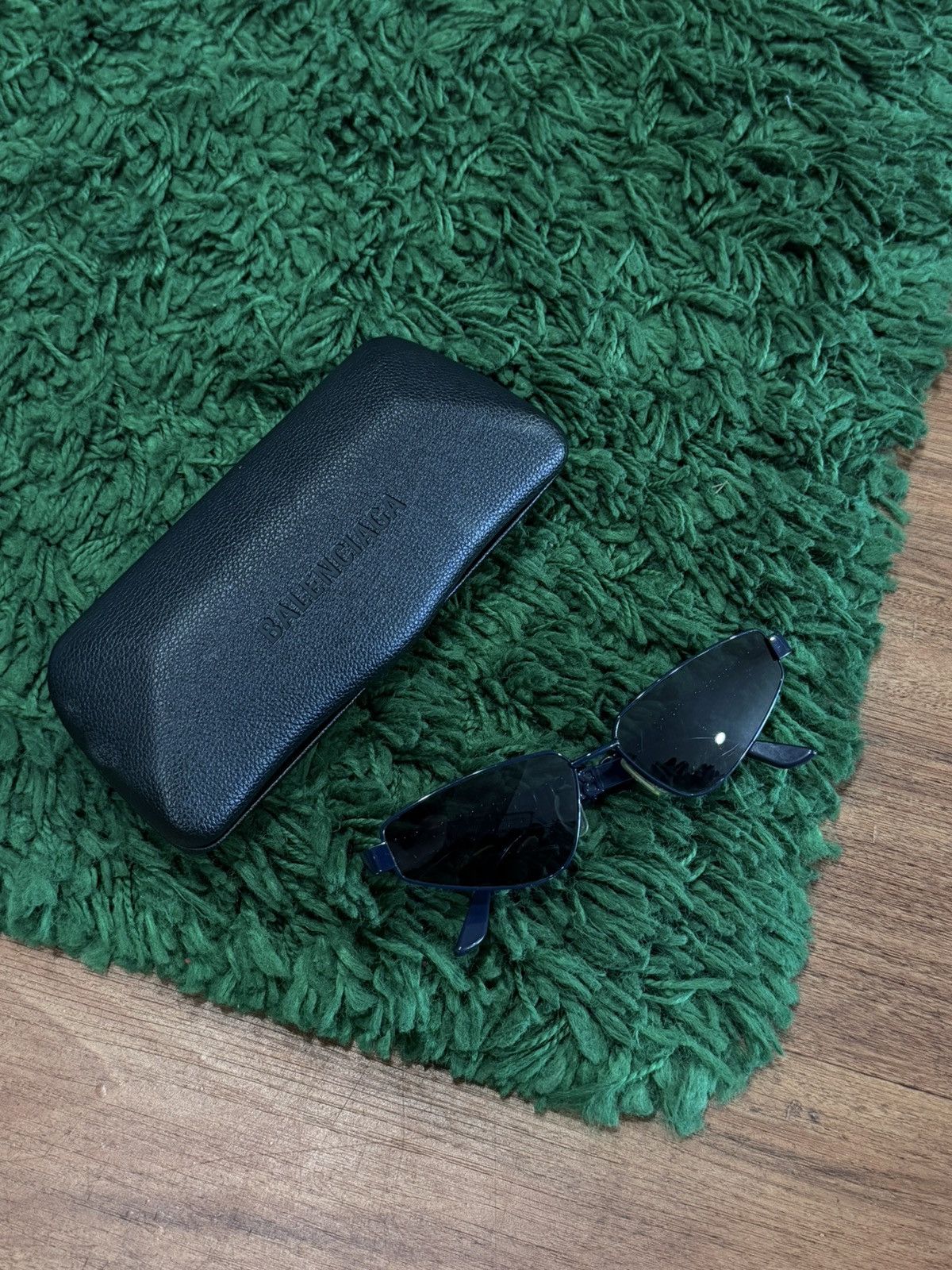 Balenciaga BALENCIAGA Logo Sunglasses - Navy - PreOwned - Size ONE SIZE - 3 Thumbnail