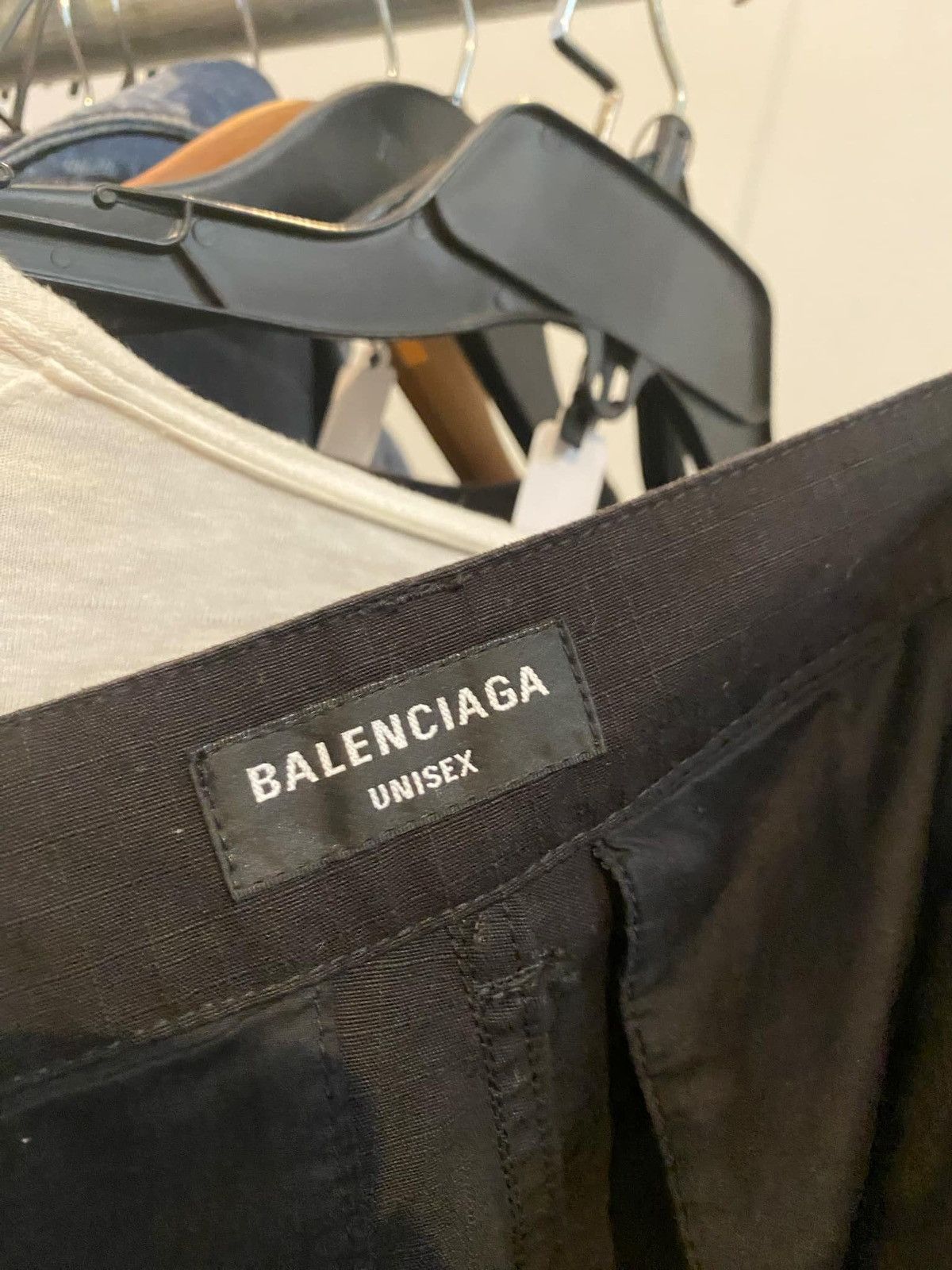 Balenciaga BALENCIAGA FW23 FLARED CARGO PANTS Size US 34 / EU 50 - 10 Thumbnail