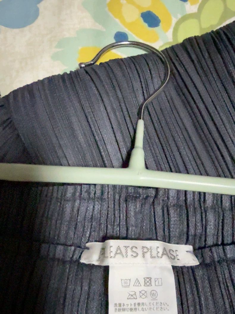Issey Miyake issey miyake size:4 Grey irregular-shaped trousers 2505-Ne Size US 26 / EU 42 - 3 Thumbnail