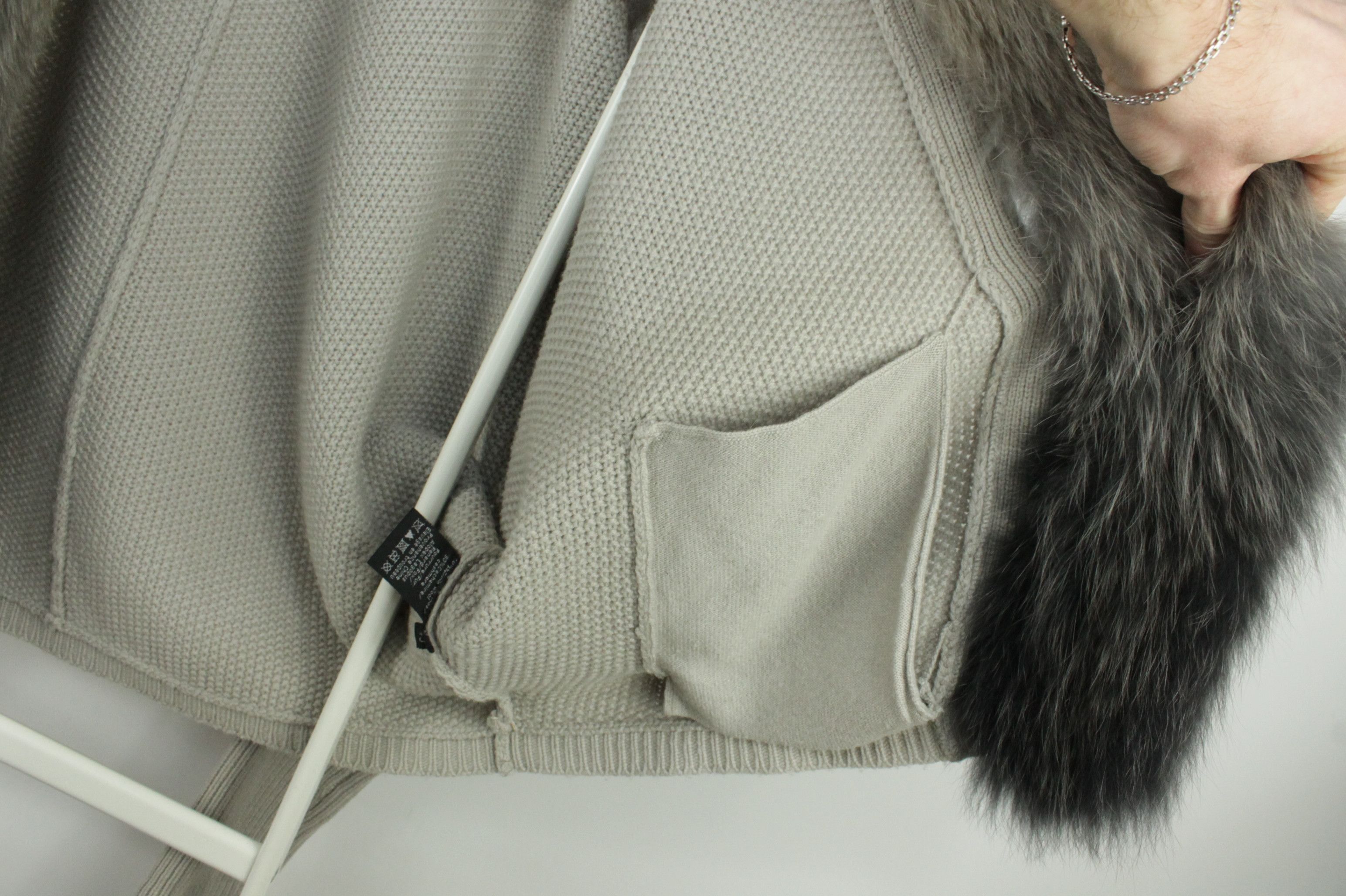 Other MAX&MOI Paris Knit Cashmere Wool Fox Fur Cardigan Jacket Size M / US 6-8 / IT 42-44 - 11 Thumbnail