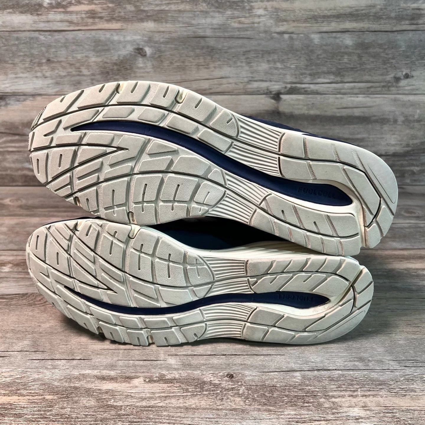 New Balance New Balance 991 V2 Vintage Navy 42.5 97 New Size US 9.5 / EU 42-43 - 6 Thumbnail