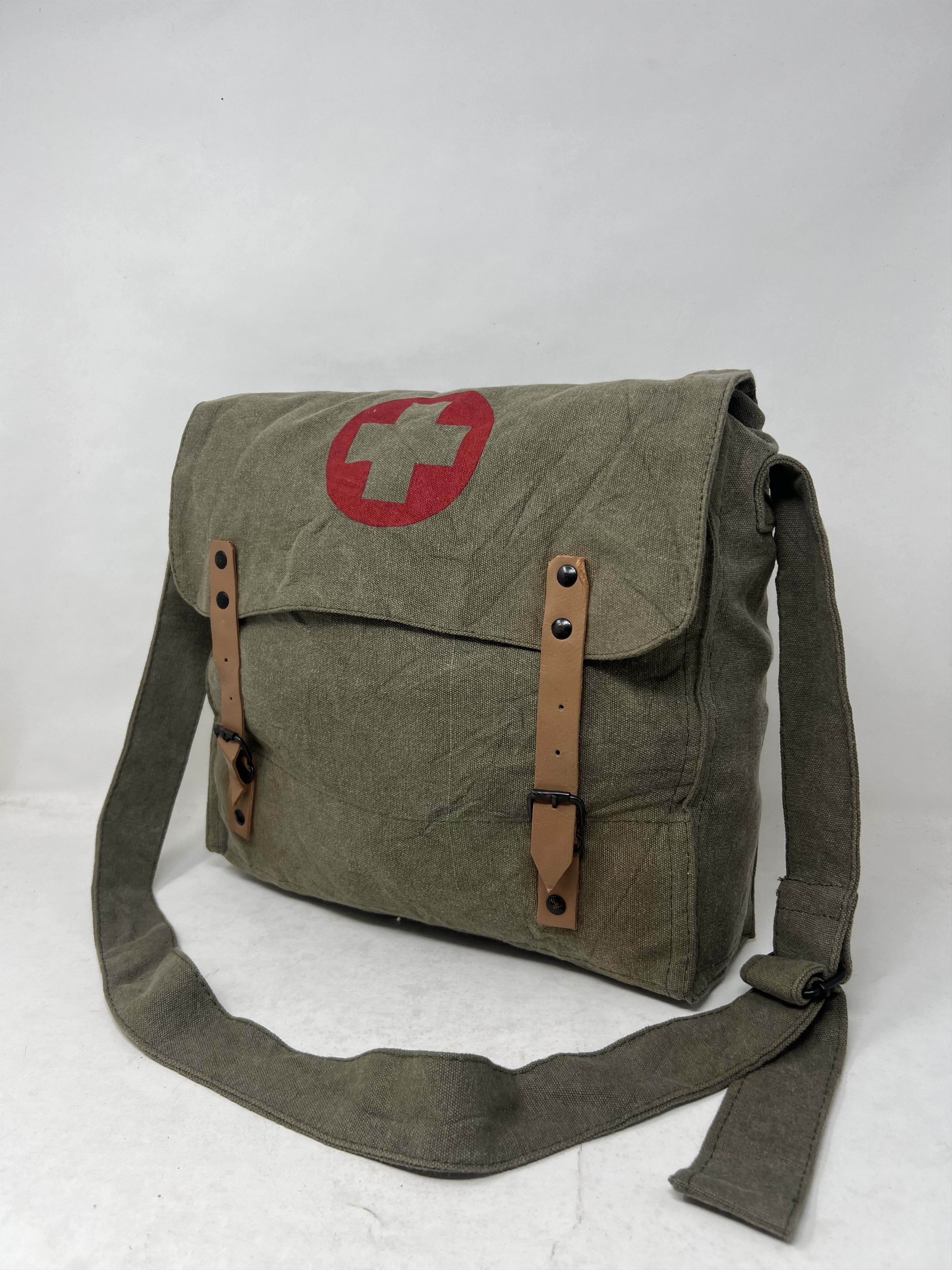 Vintage Vintage Rothco Canvas Medic Cross Bag Size ONE SIZE - 1 Thumbnail