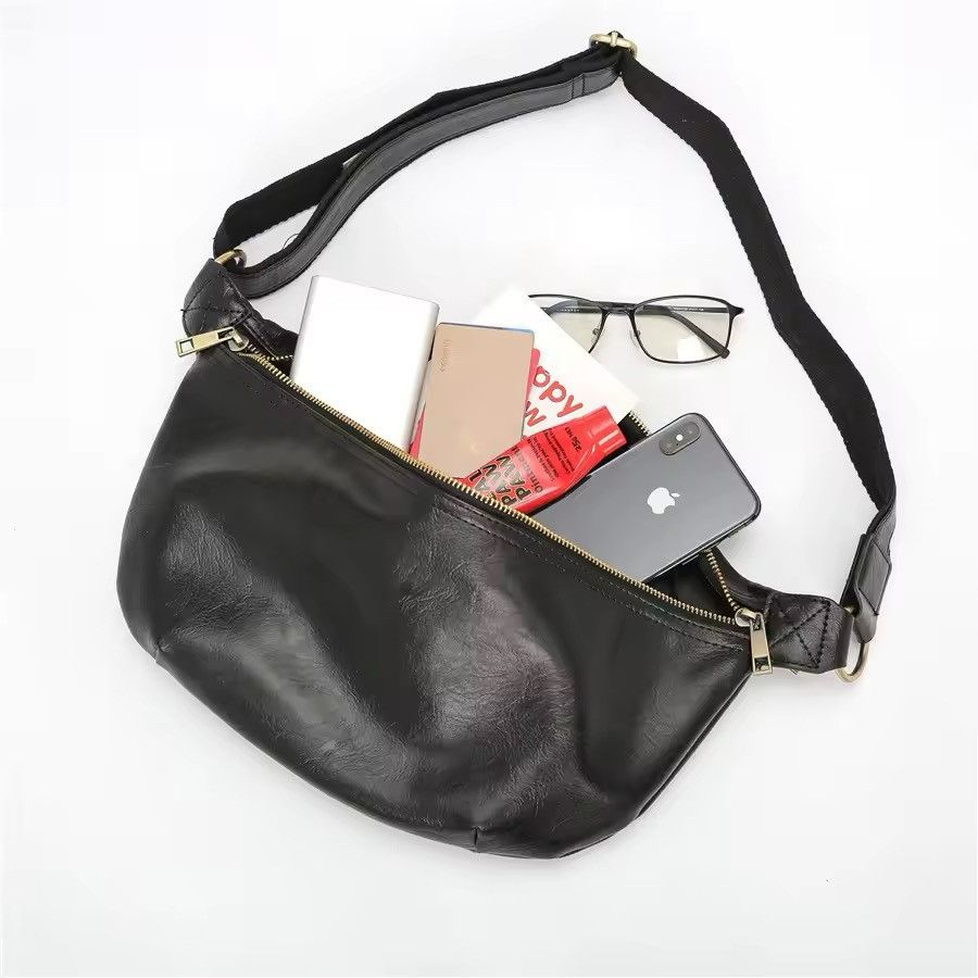 Leather Sling Chest Bag Size ONE SIZE - 3 Thumbnail
