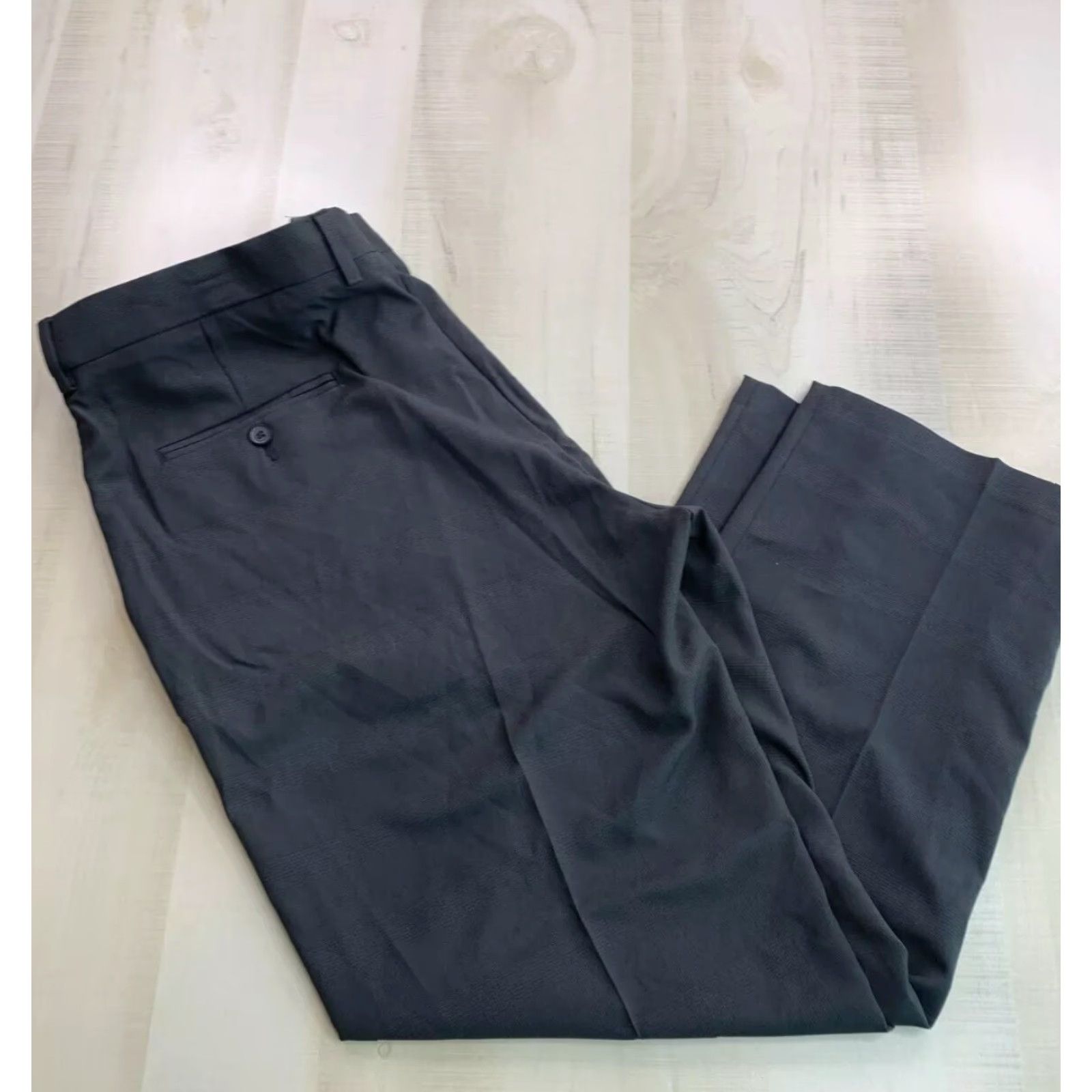Haggar Haggar Dress Pants Men’s 38x29 Gray NWT-12352) Size US 38 / EU 54 - 3 Thumbnail