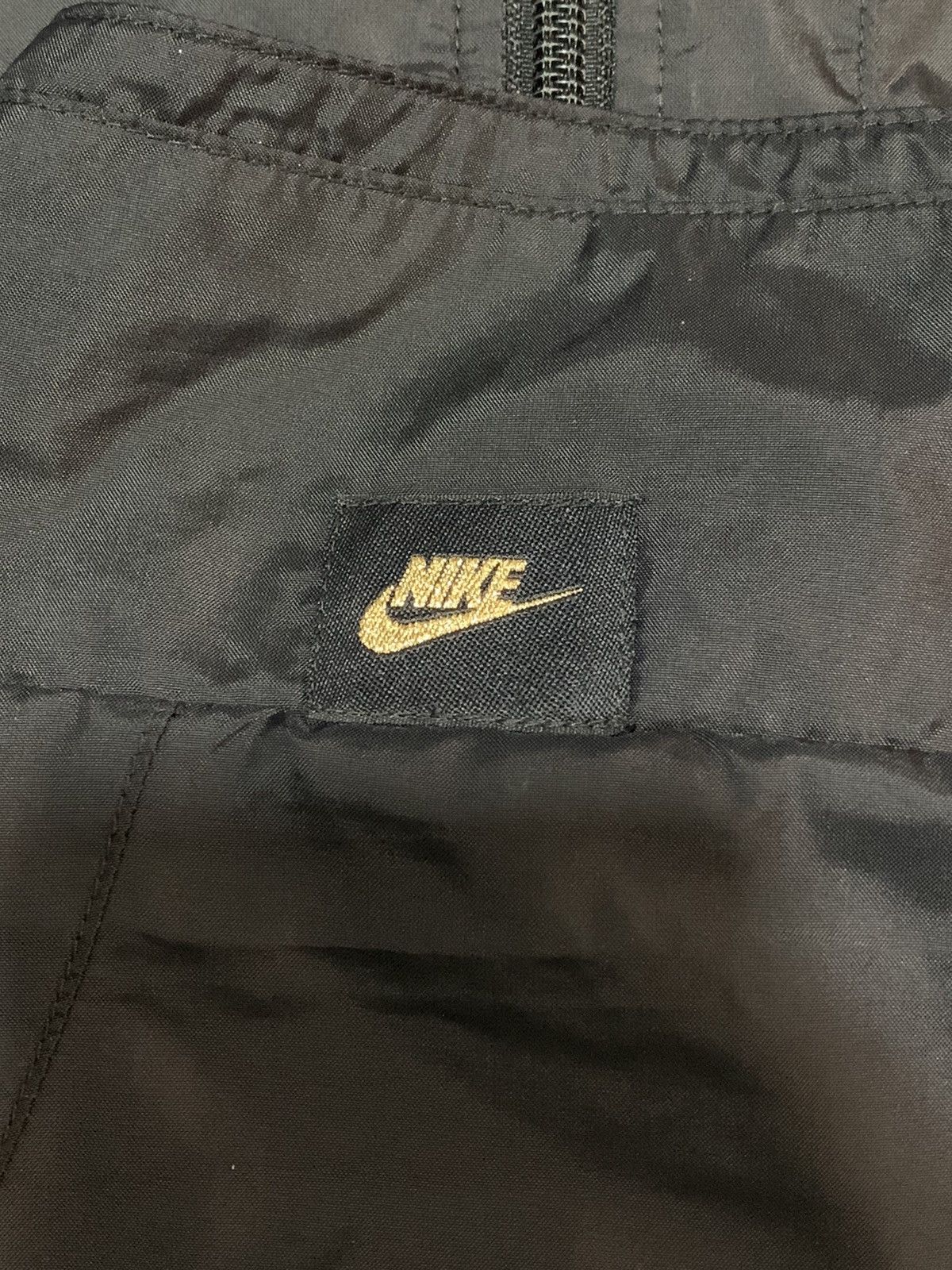 Nike Nike Metal Swoosh Logo Spell Out Zipper Windbreaker Size US XL / EU 56 / 4 - 5 Thumbnail