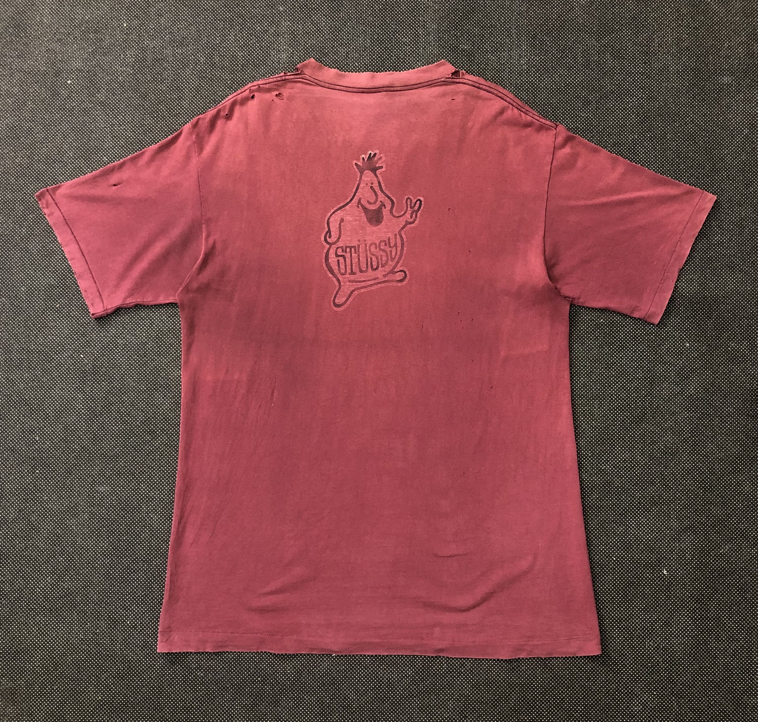 Stussy RARE🔥VINTAGE 80’S STUSSY MR BLOB THRASHED DISTRESSED T Size US XL / EU 56 / 4 - 1 Thumbnail